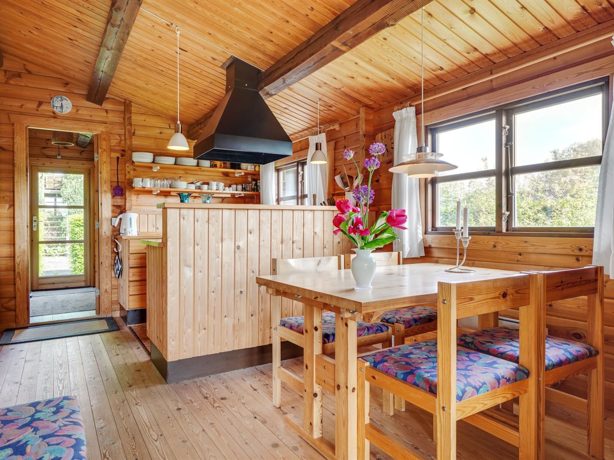 "Gudmunde" - 200m from the sea - Drinnen