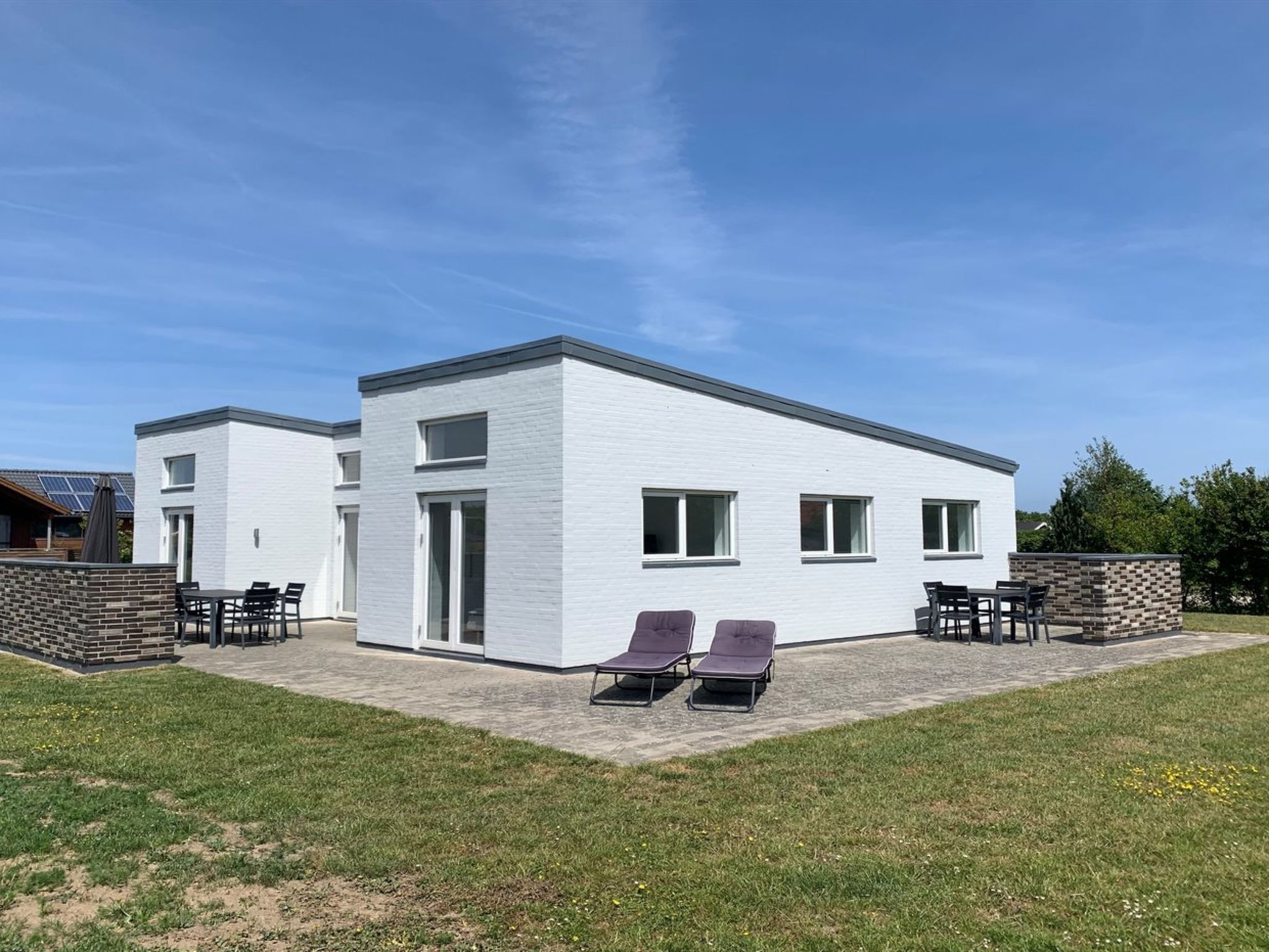 "Hvenild" - 800m from the sea - Buiten