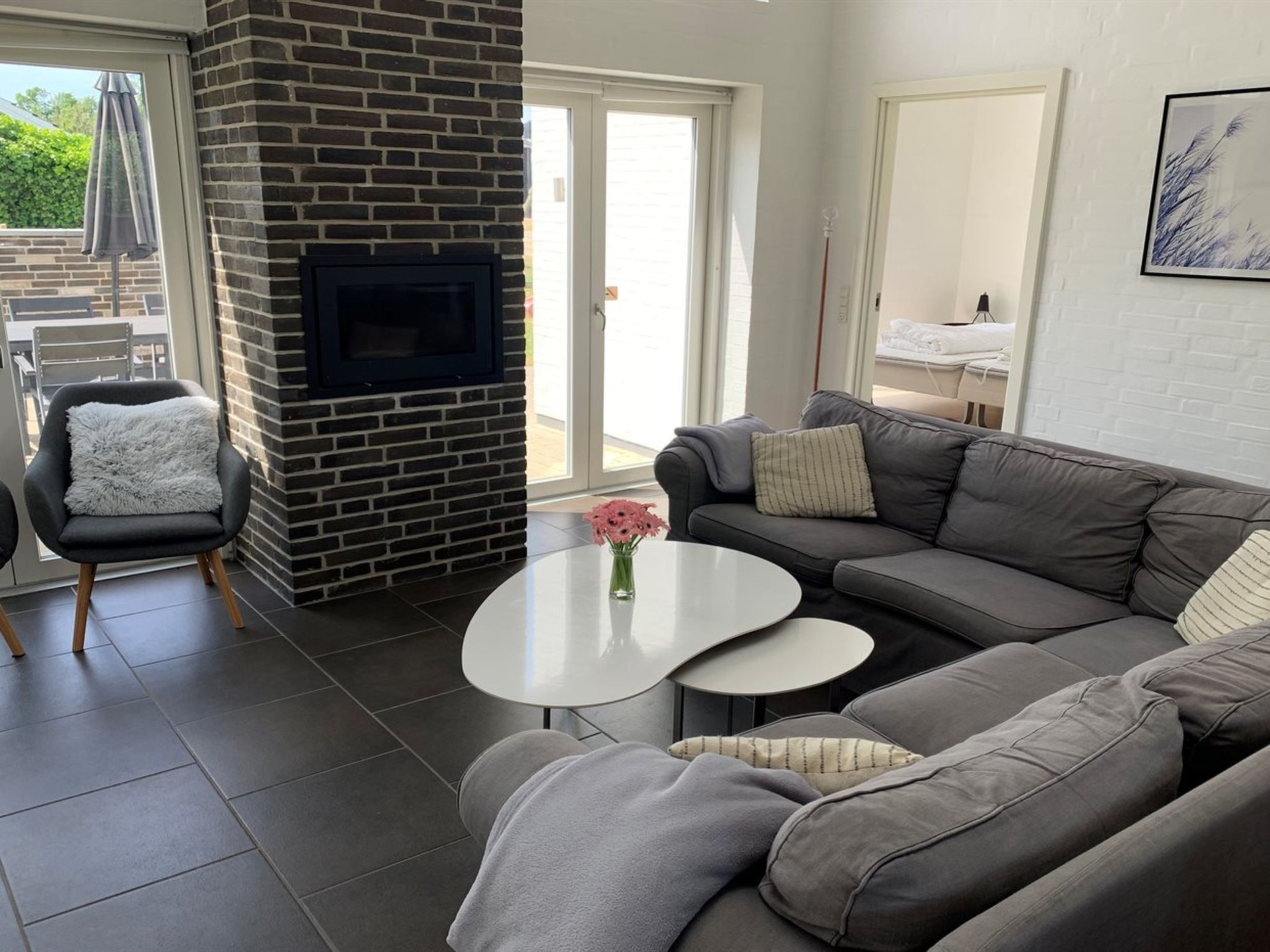 "Hvenild" - 800m from the sea - Binnen