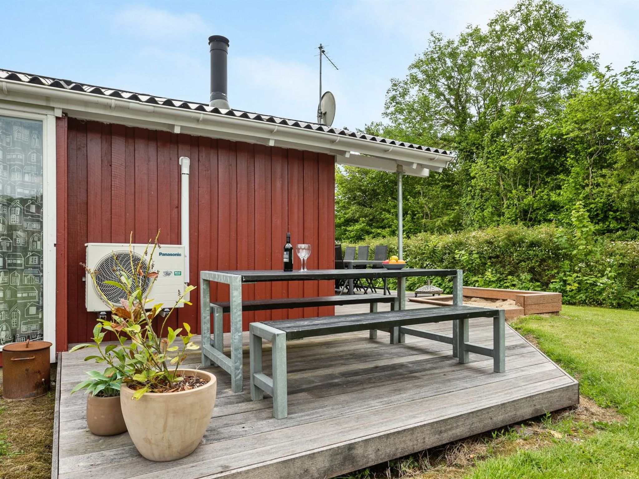 "Annica" - 150m from the sea - Buiten