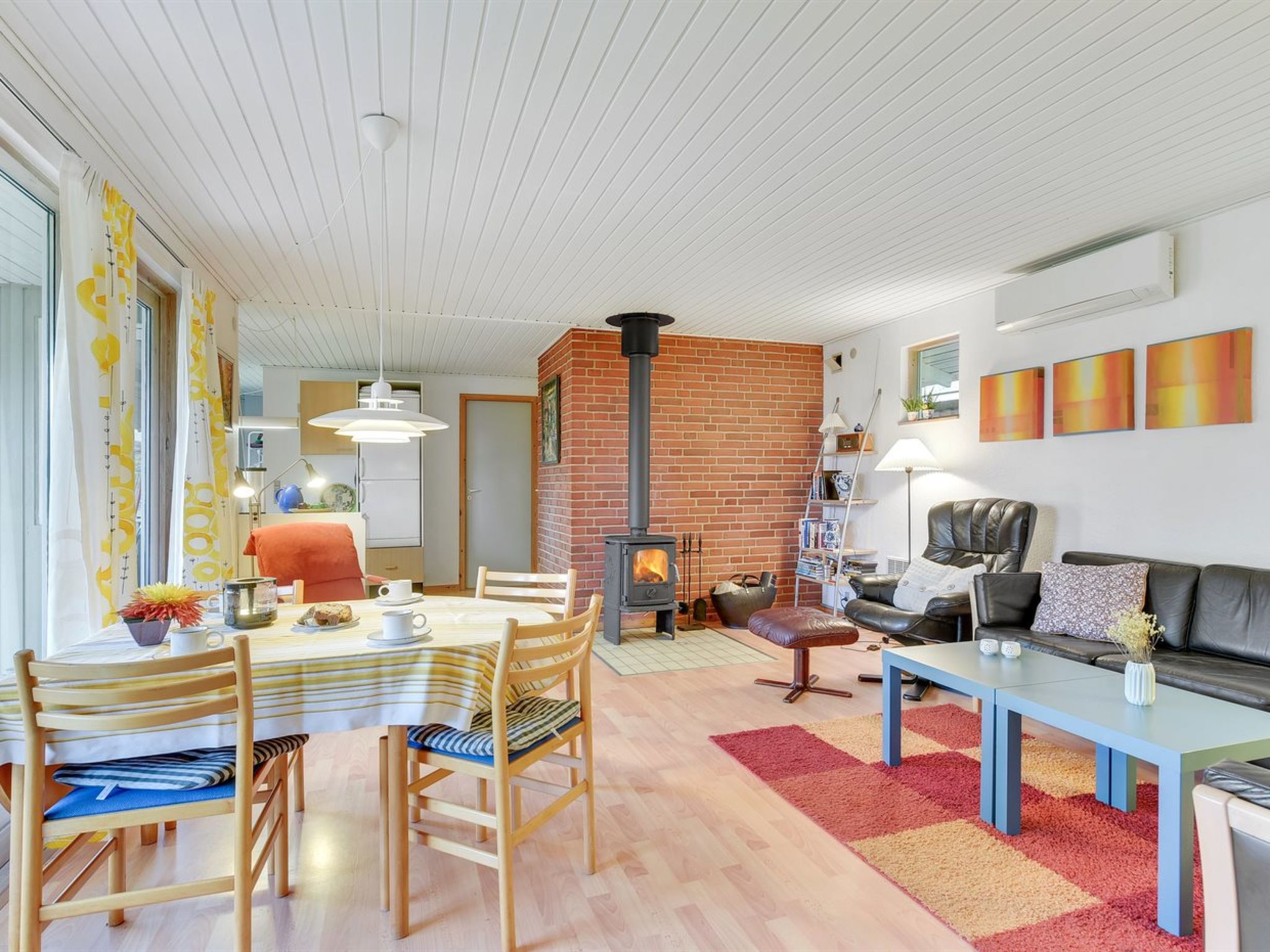 "Ingebore" - 350m from the sea - Drinnen