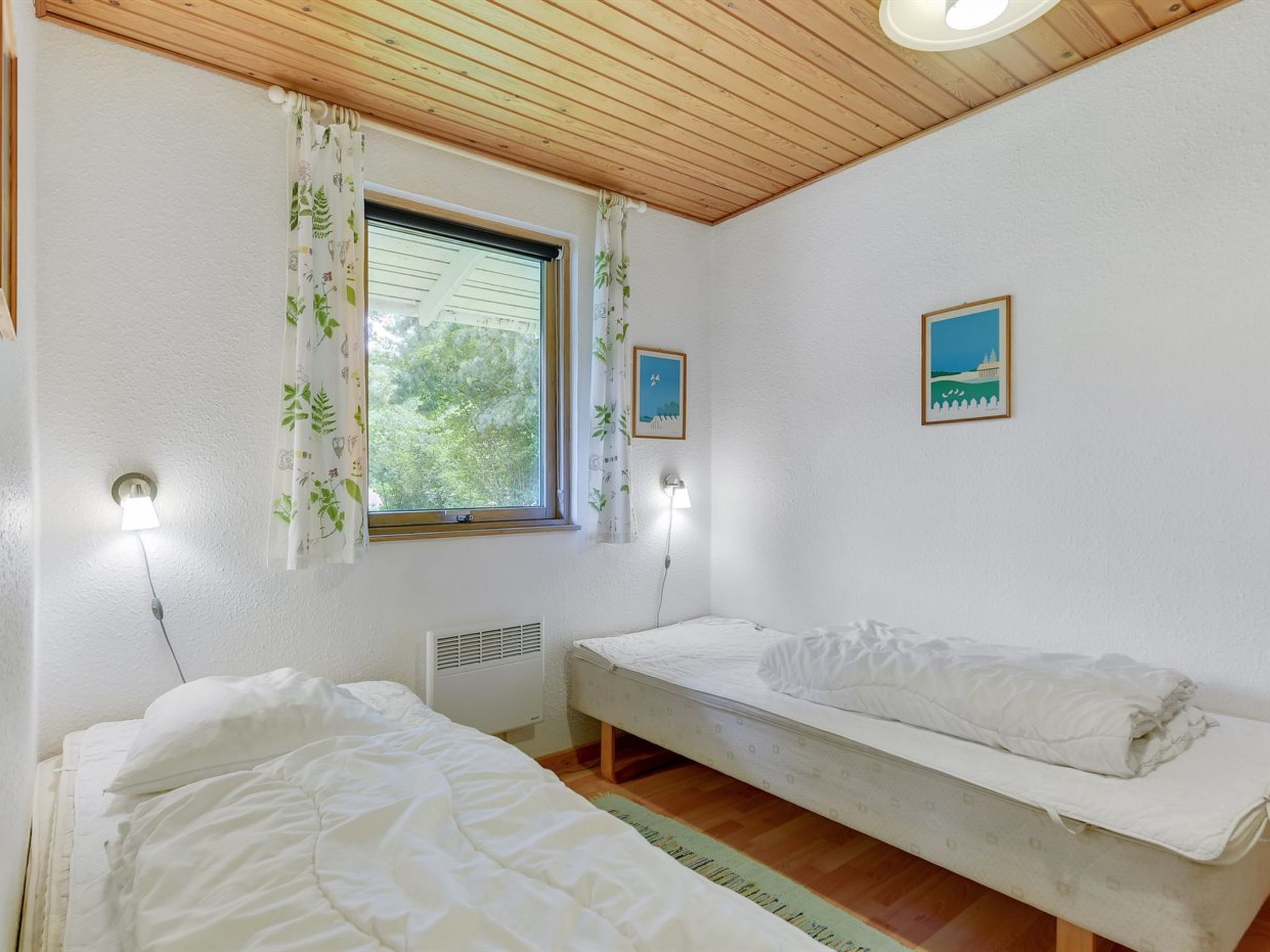 "Ingebore" - 350m from the sea-Binnen