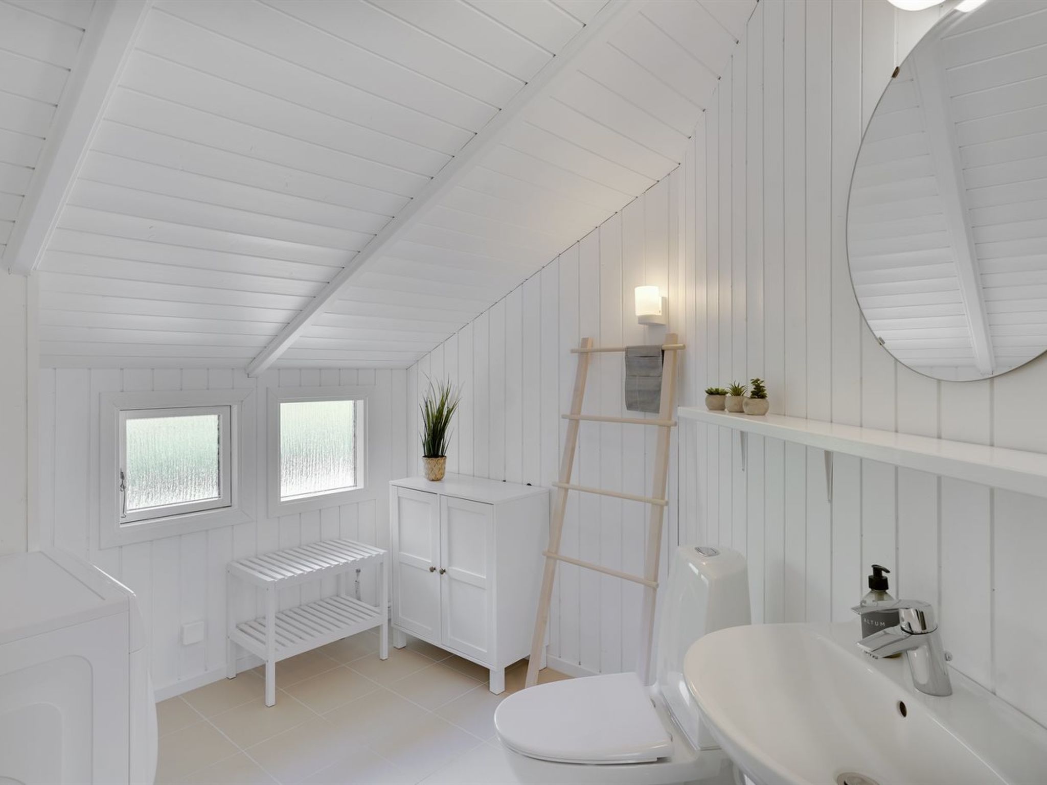 "Niska" - 300m from the sea - Drinnen