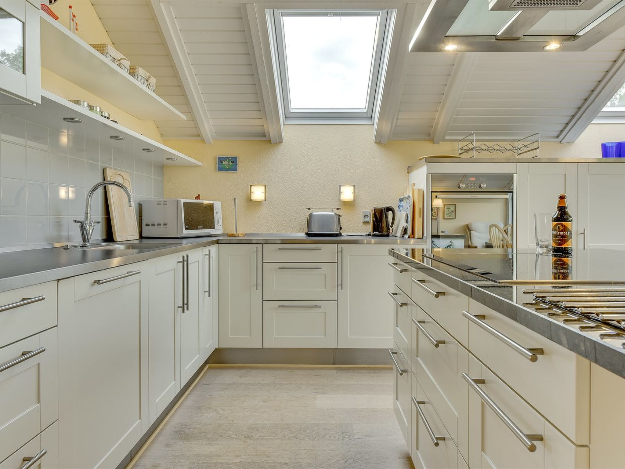 "Armund" - 300m from the sea-Binnen