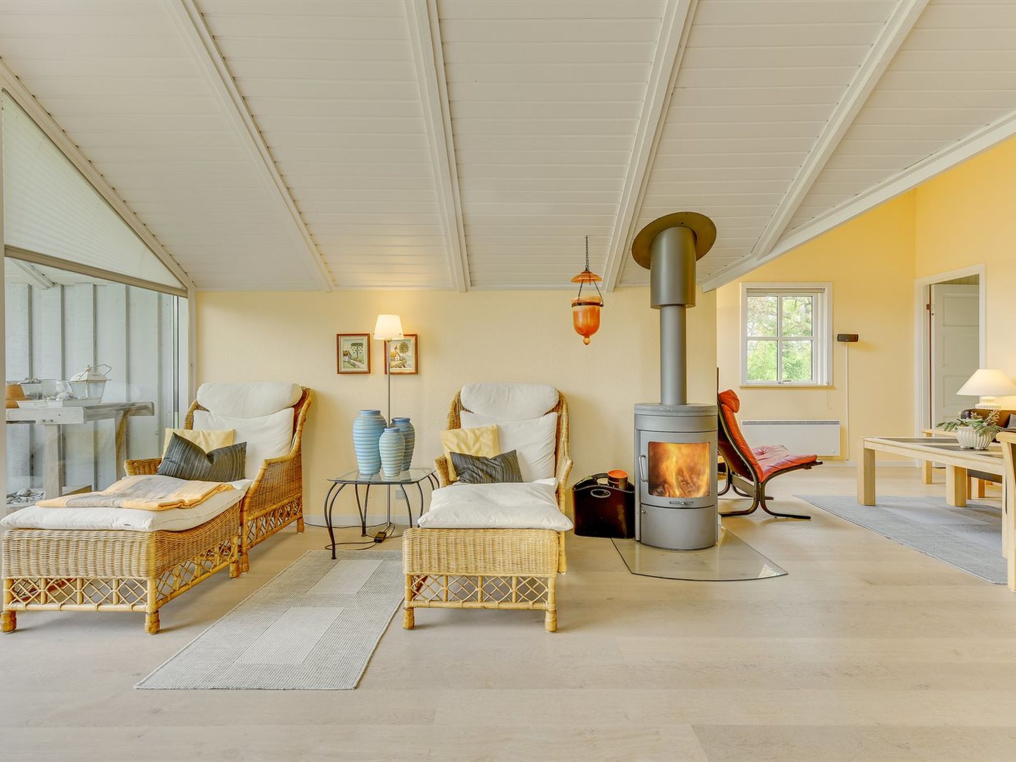 "Armund" - 300m from the sea - Binnen