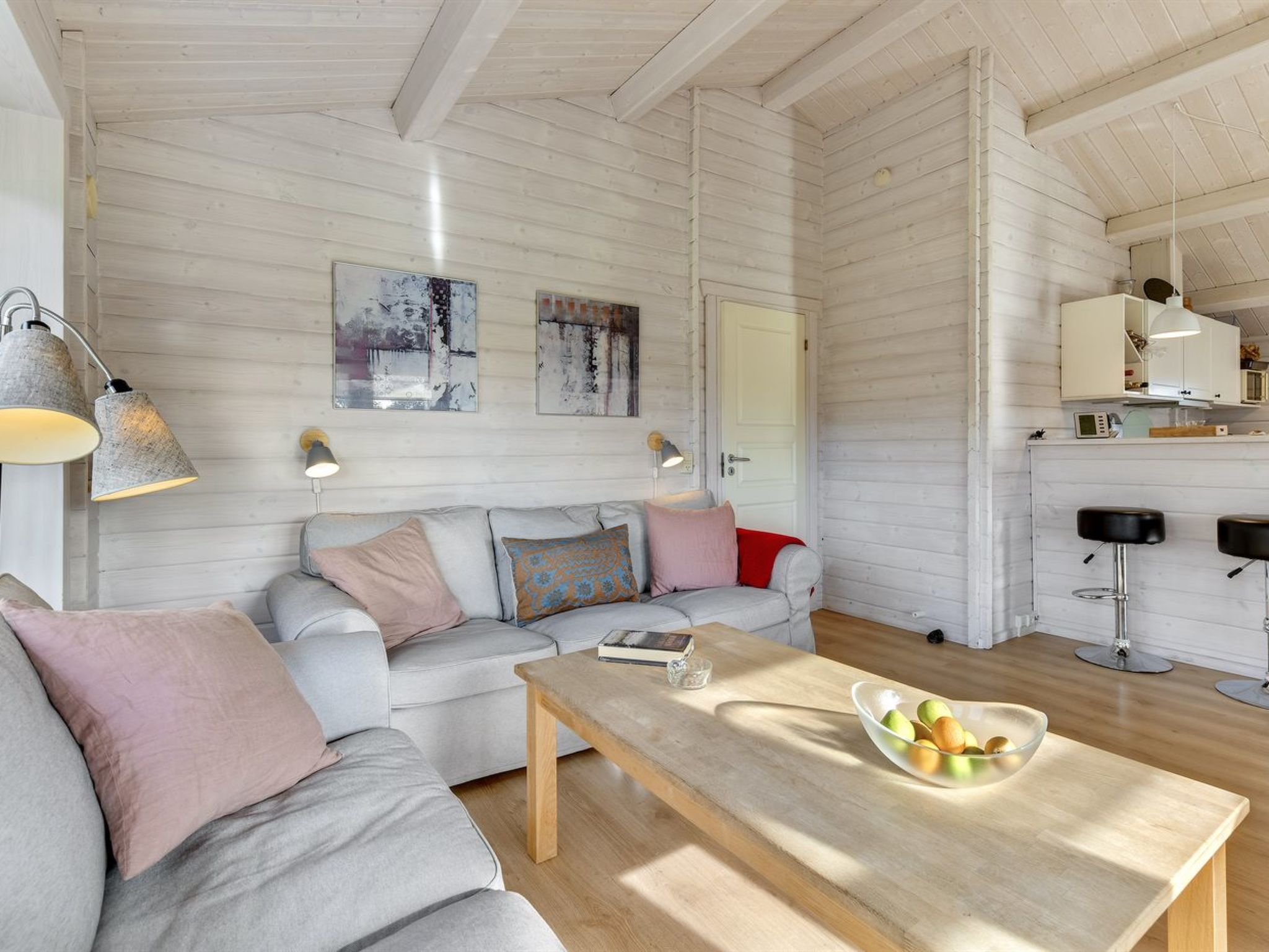"Ruusu" - 300m from the sea - Drinnen