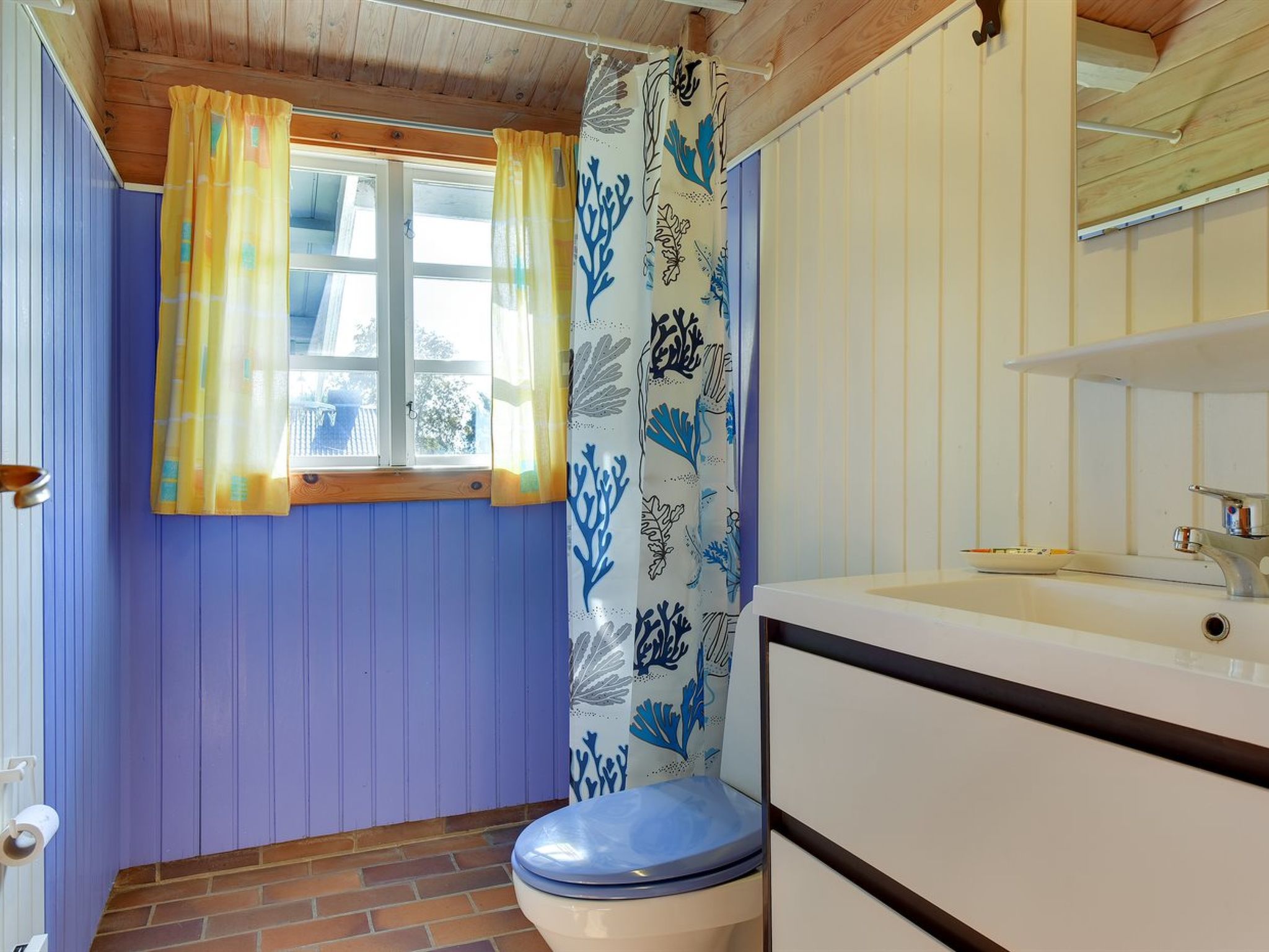 "Rosabella" - 600m from the sea - Binnen