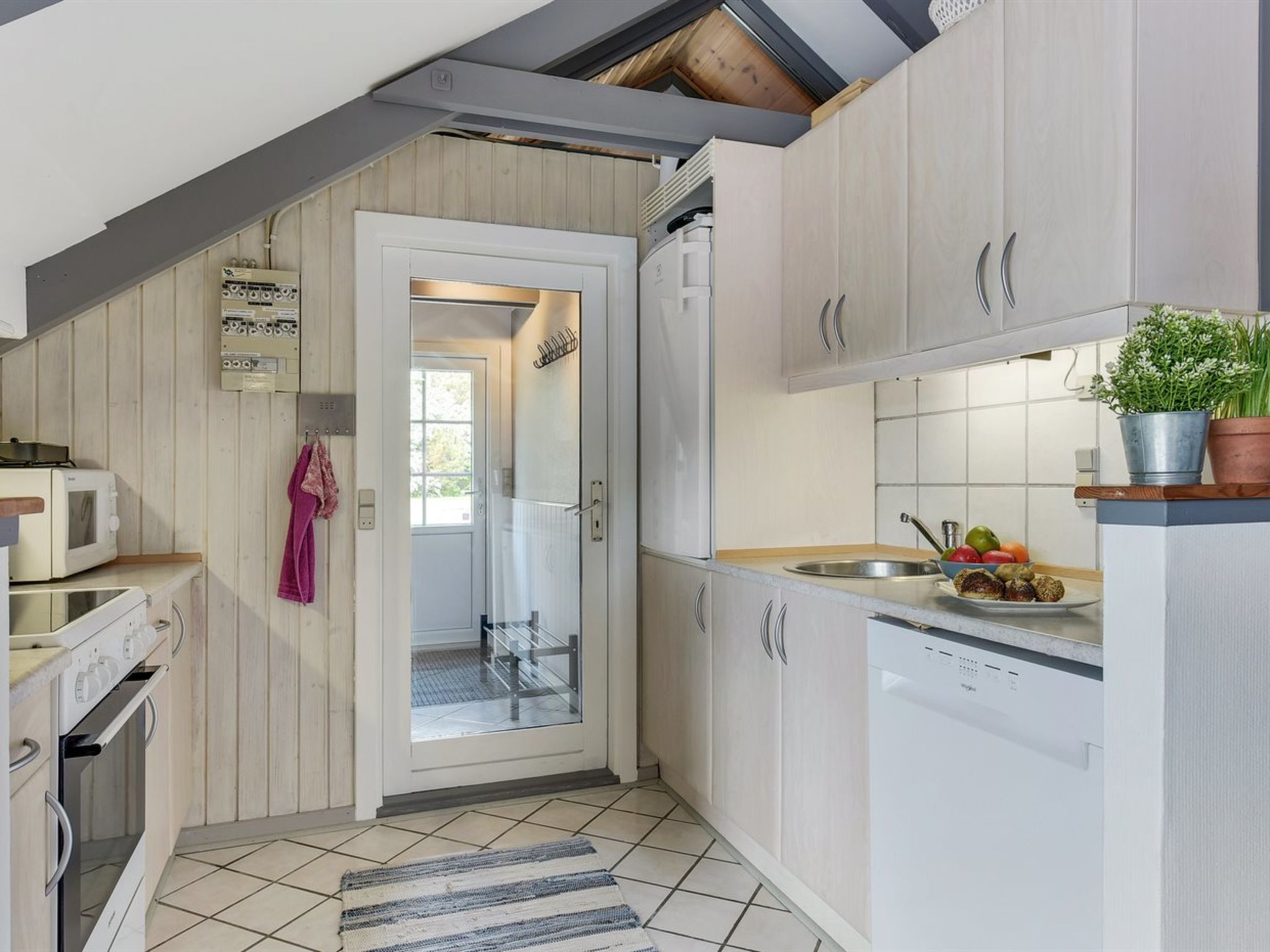 "Gidske" - 300m from the sea-Drinnen