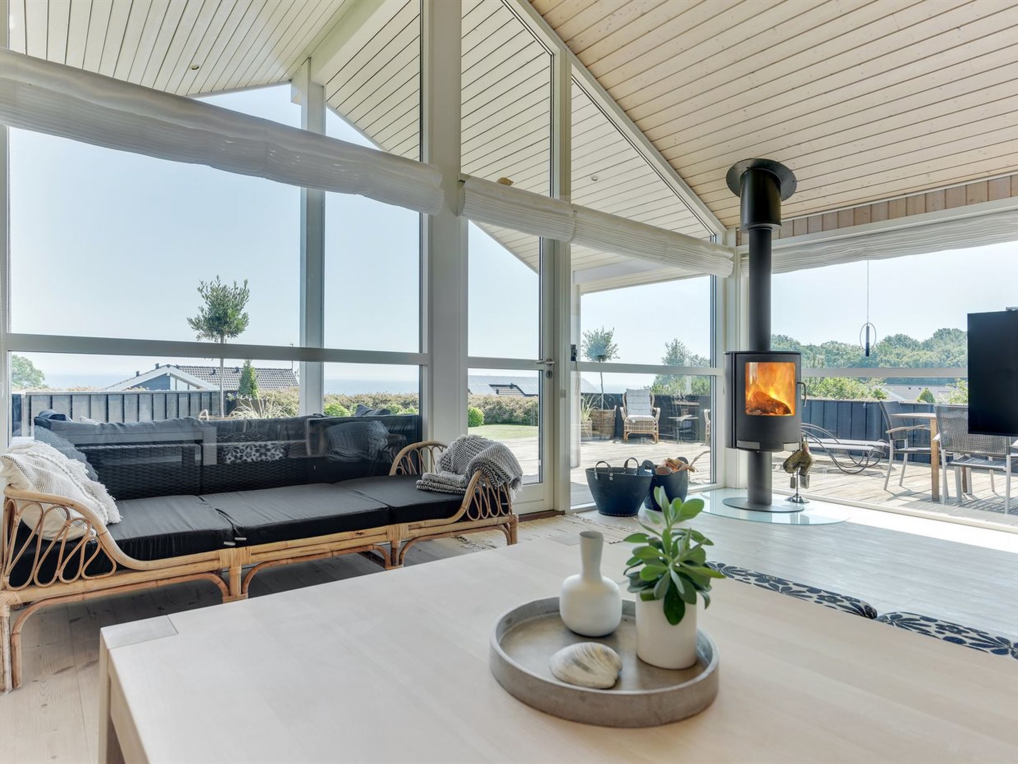"Fridtjof" - 100m from the sea-Dedans
