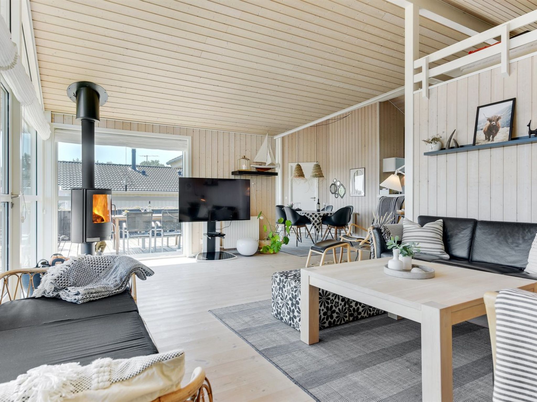 "Fridtjof" - 100m from the sea-Dedans