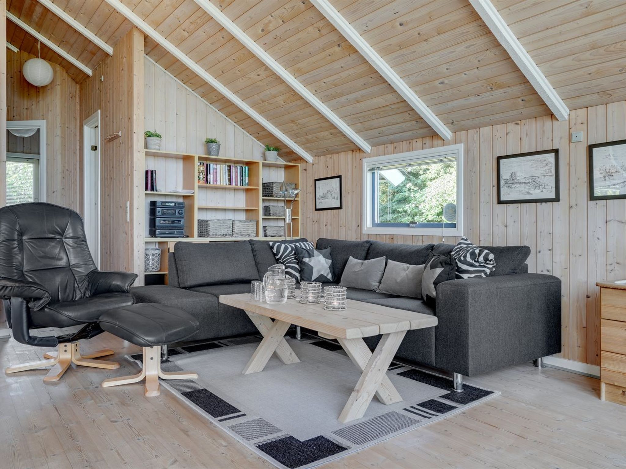 "Jarmericus" - 300m from the sea - Drinnen
