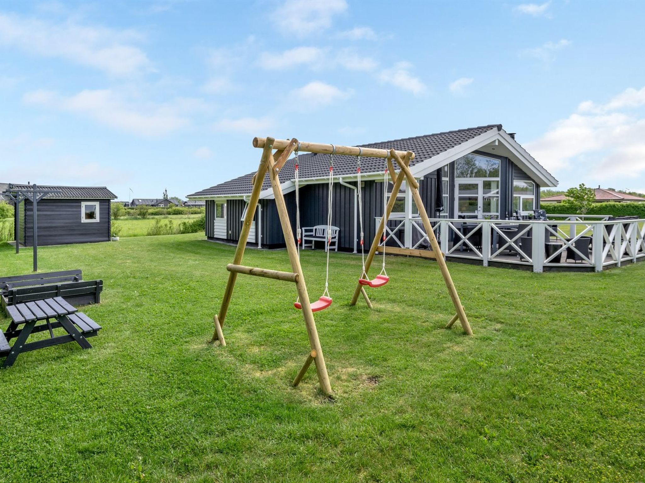 "Gustava" - 700m from the sea - Buiten
