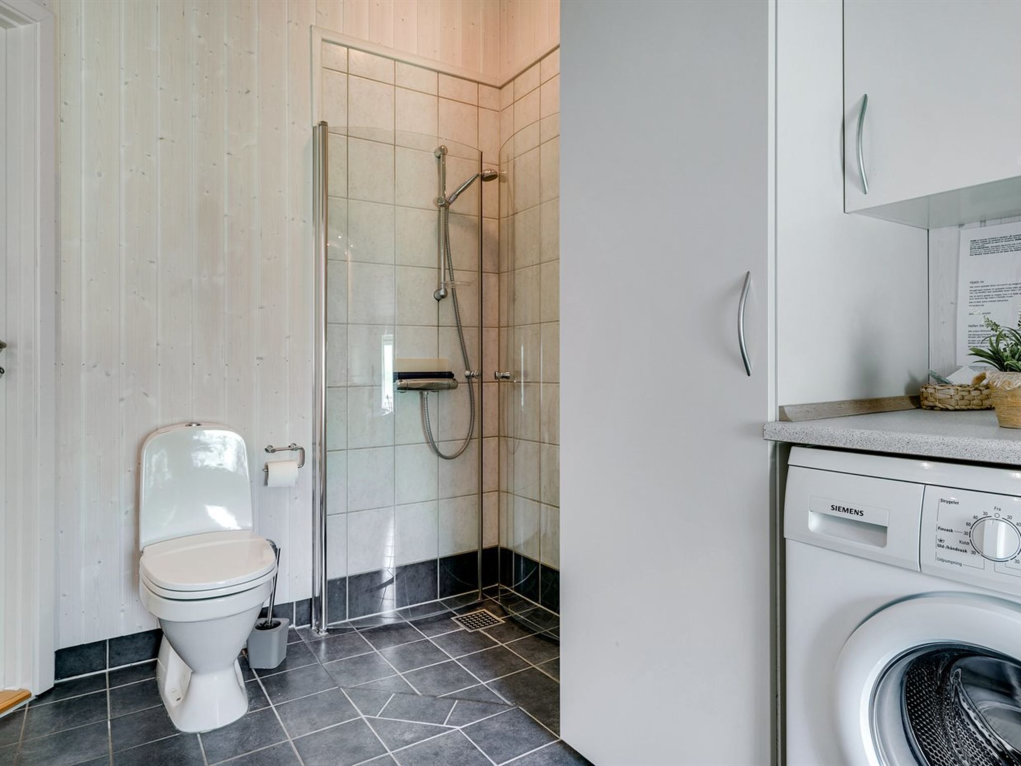 "Gustava" - 700m from the sea-Binnen