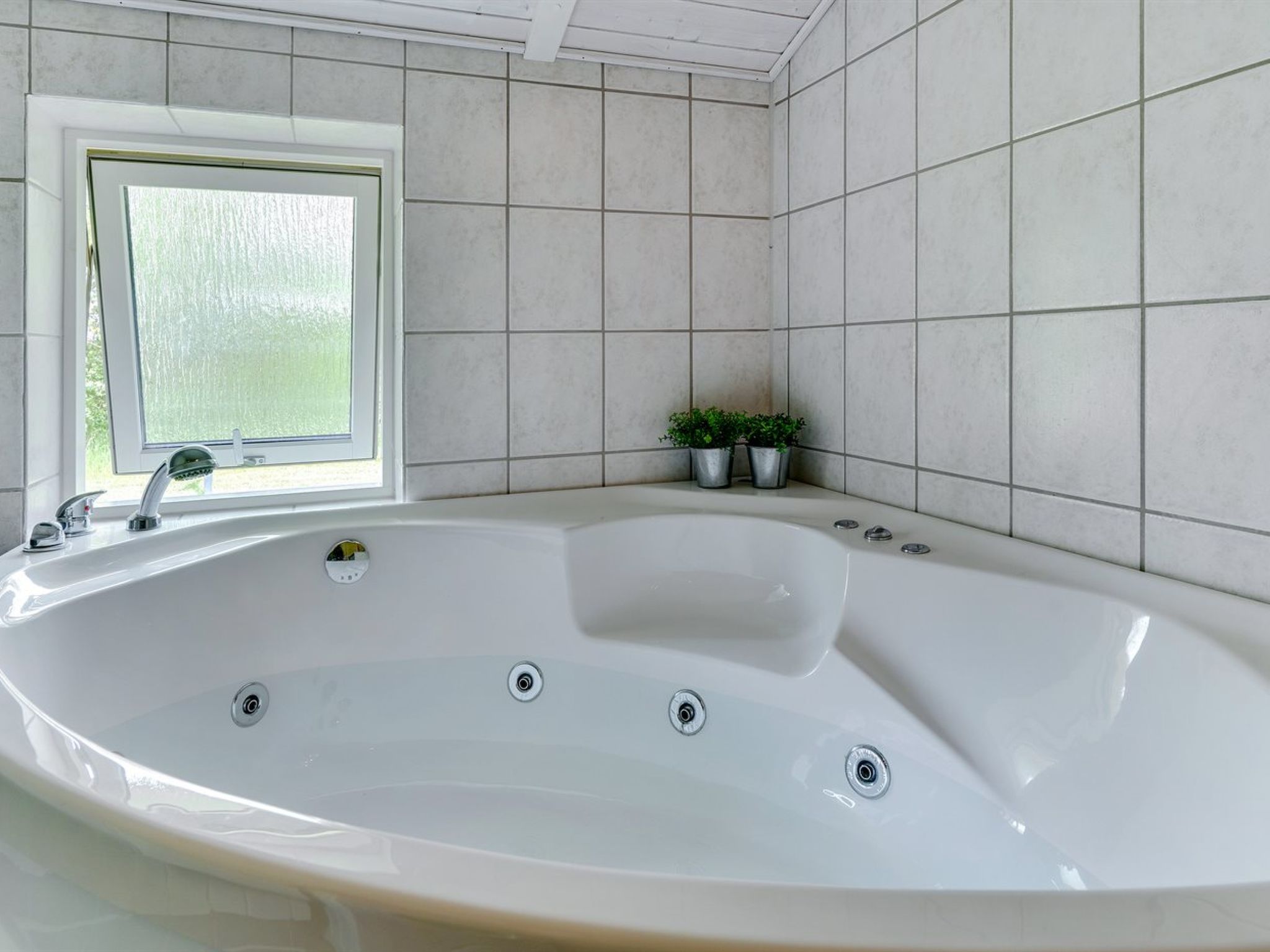 "Gustava" - 700m from the sea-Binnen