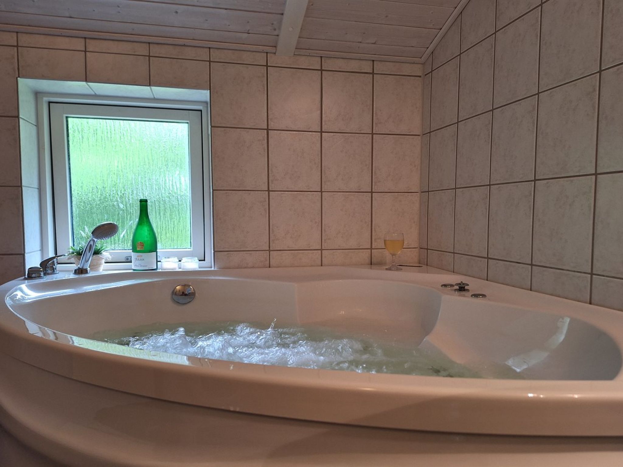 "Gustava" - 700m from the sea-Binnen