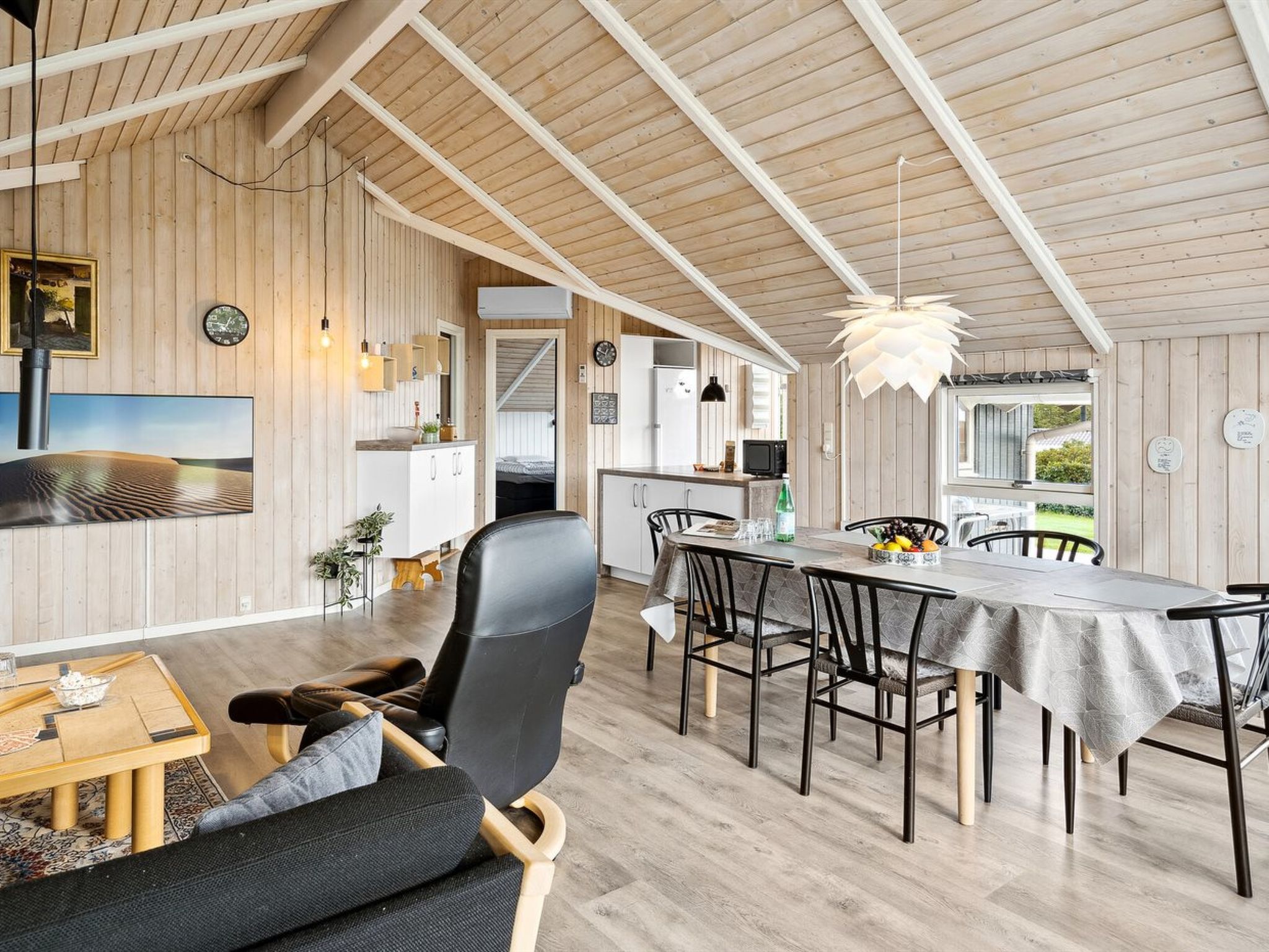 "Aarne" - 300m from the sea-Drinnen