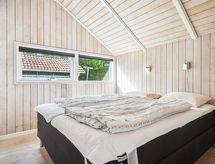 8-persoons vakantiehuis in Sydals met sauna op 300m van zee · 8 pers. - thumbnail 4