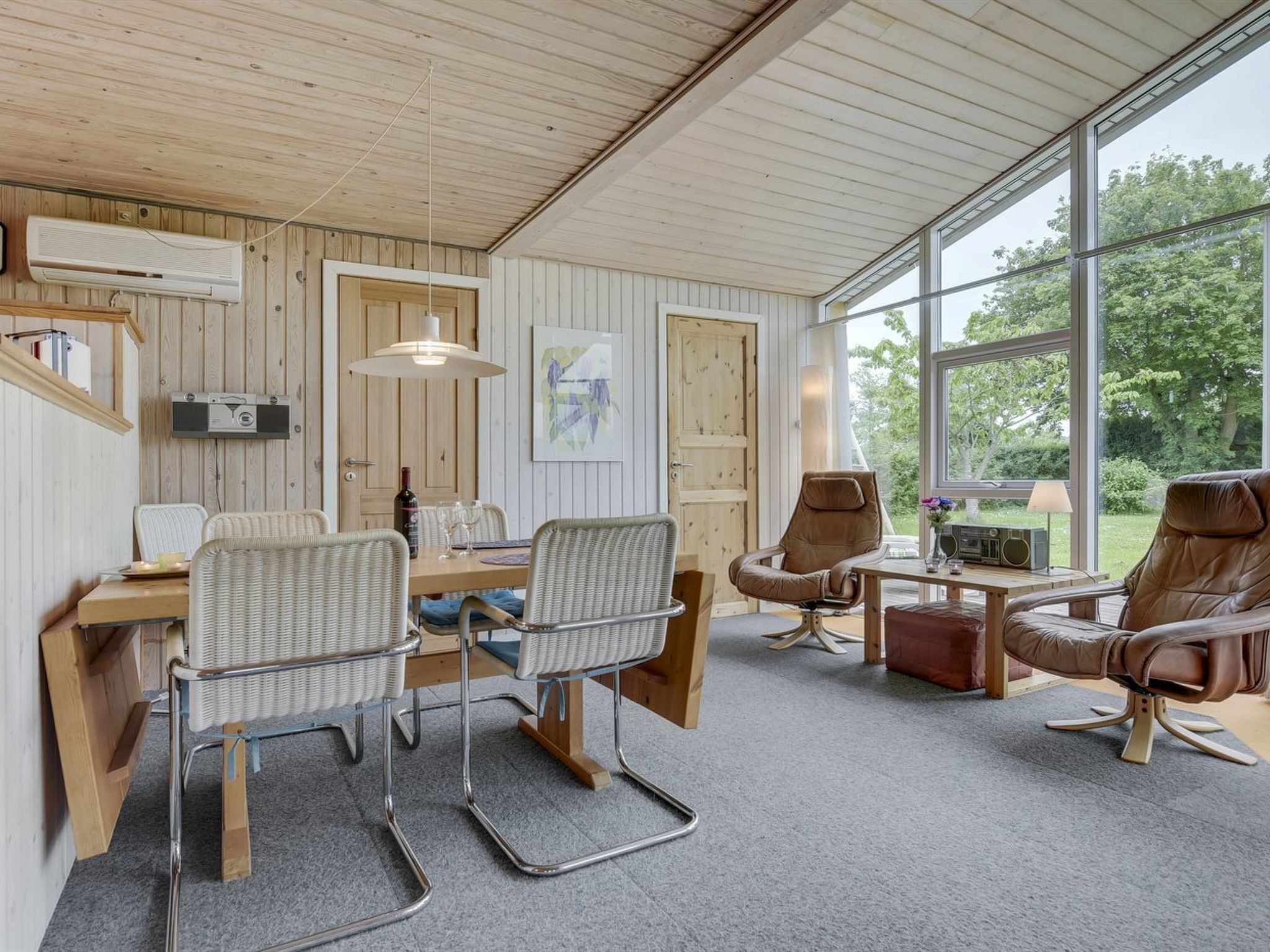 "Virpi" - 400m from the sea - Binnen
