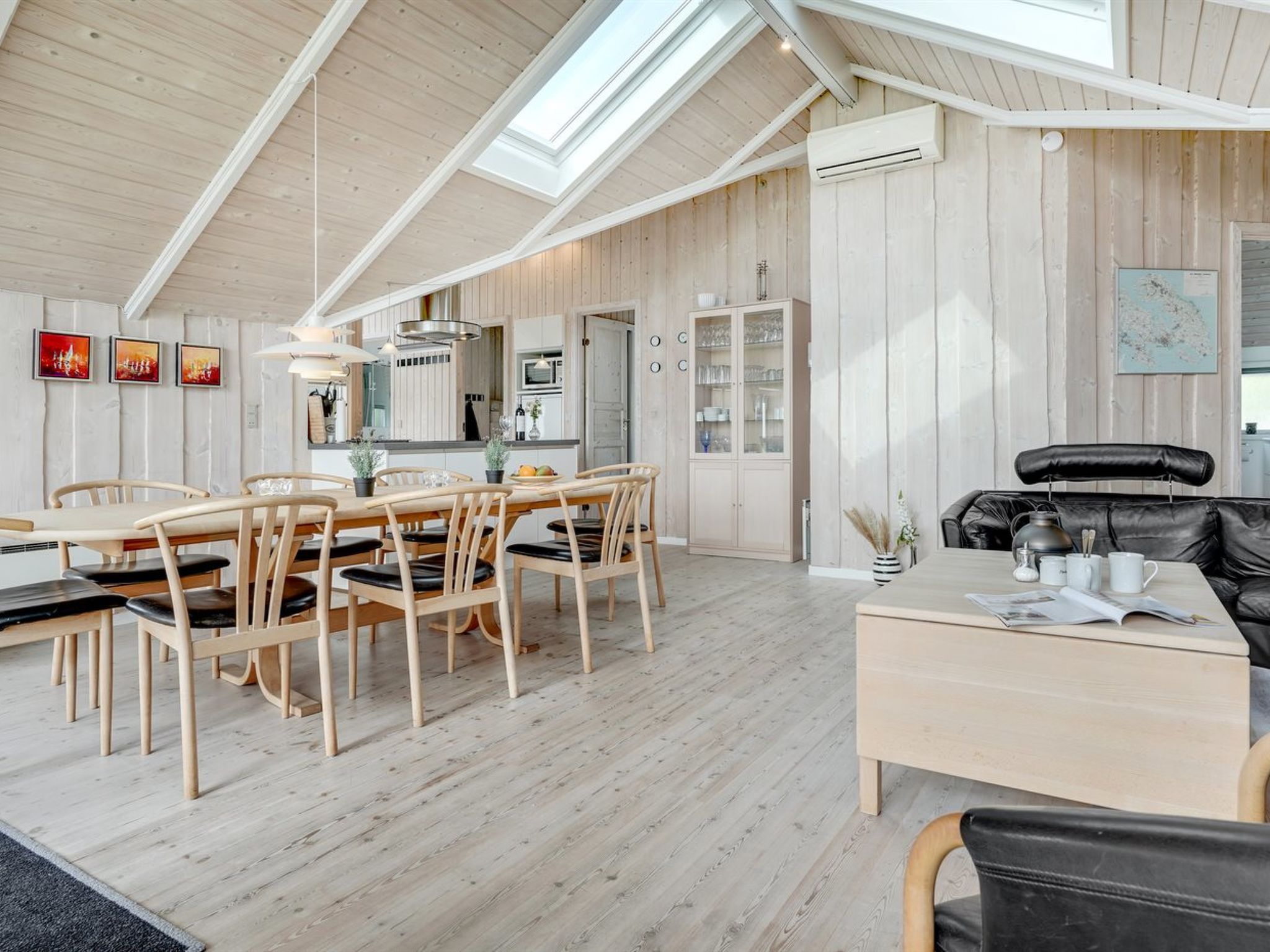 "Annvy" - 200m from the sea-Inside