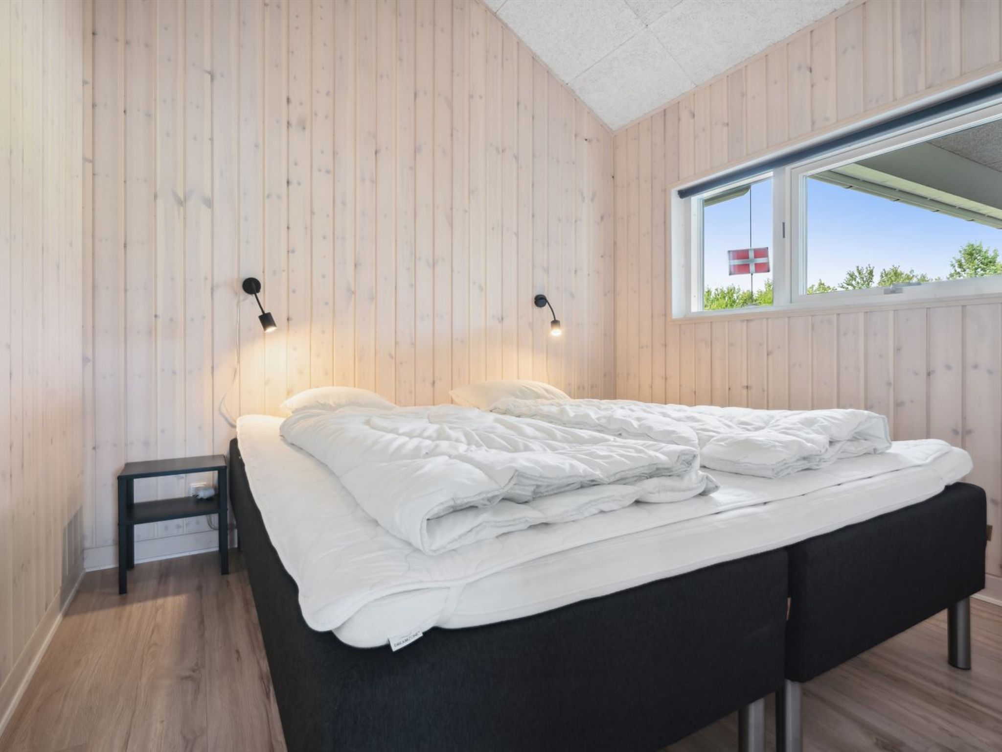 "Amdi" - 700m from the sea - Binnen