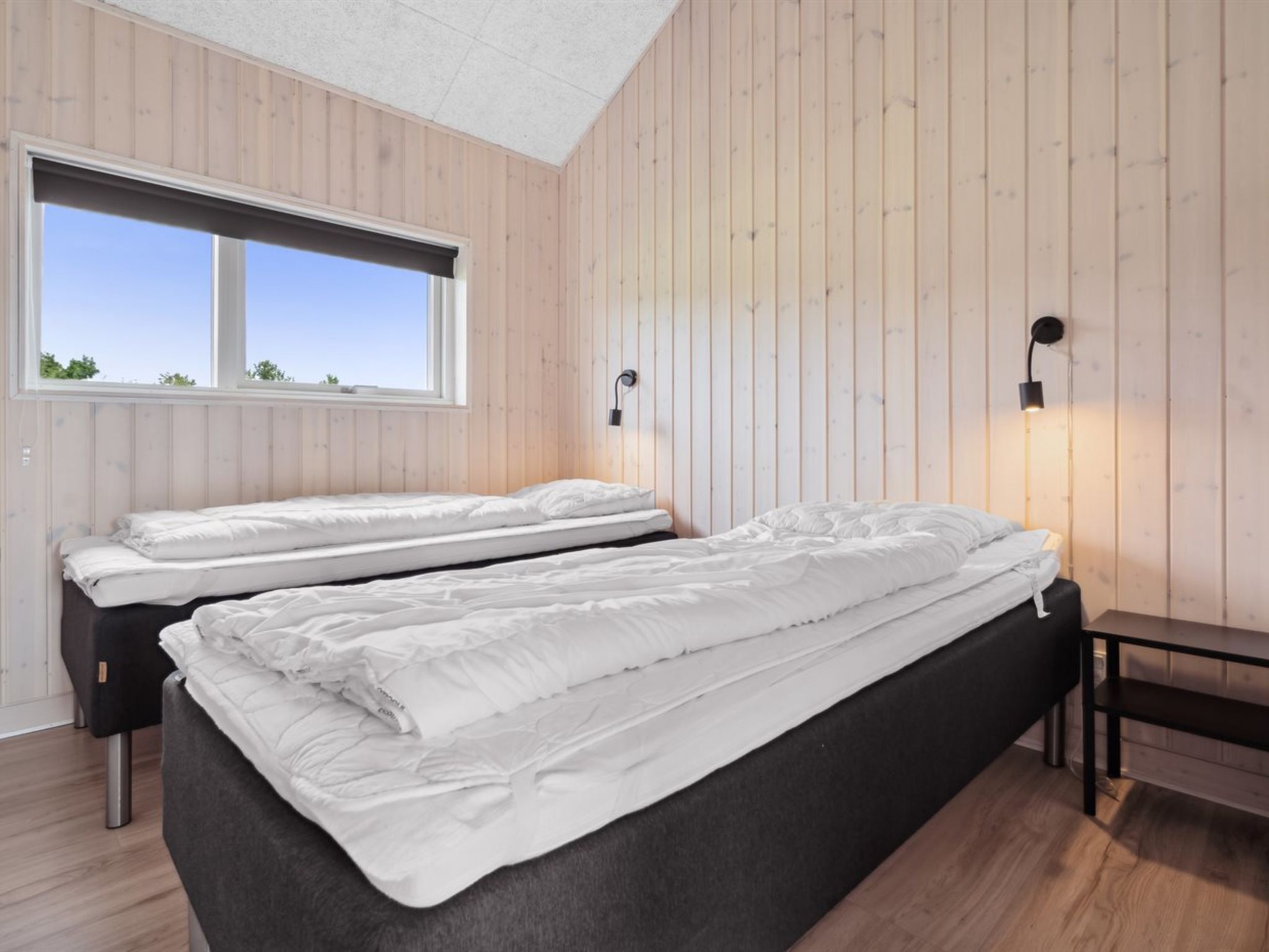 "Amdi" - 700m from the sea - Binnen