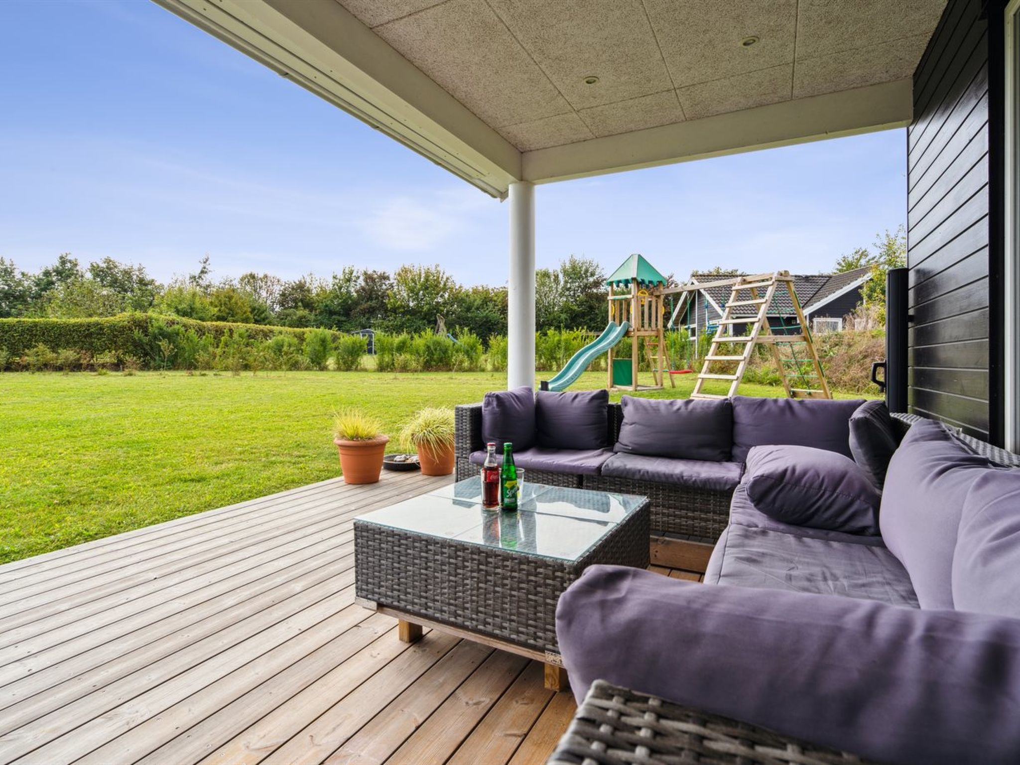 "Amdi" - 700m from the sea - Buiten