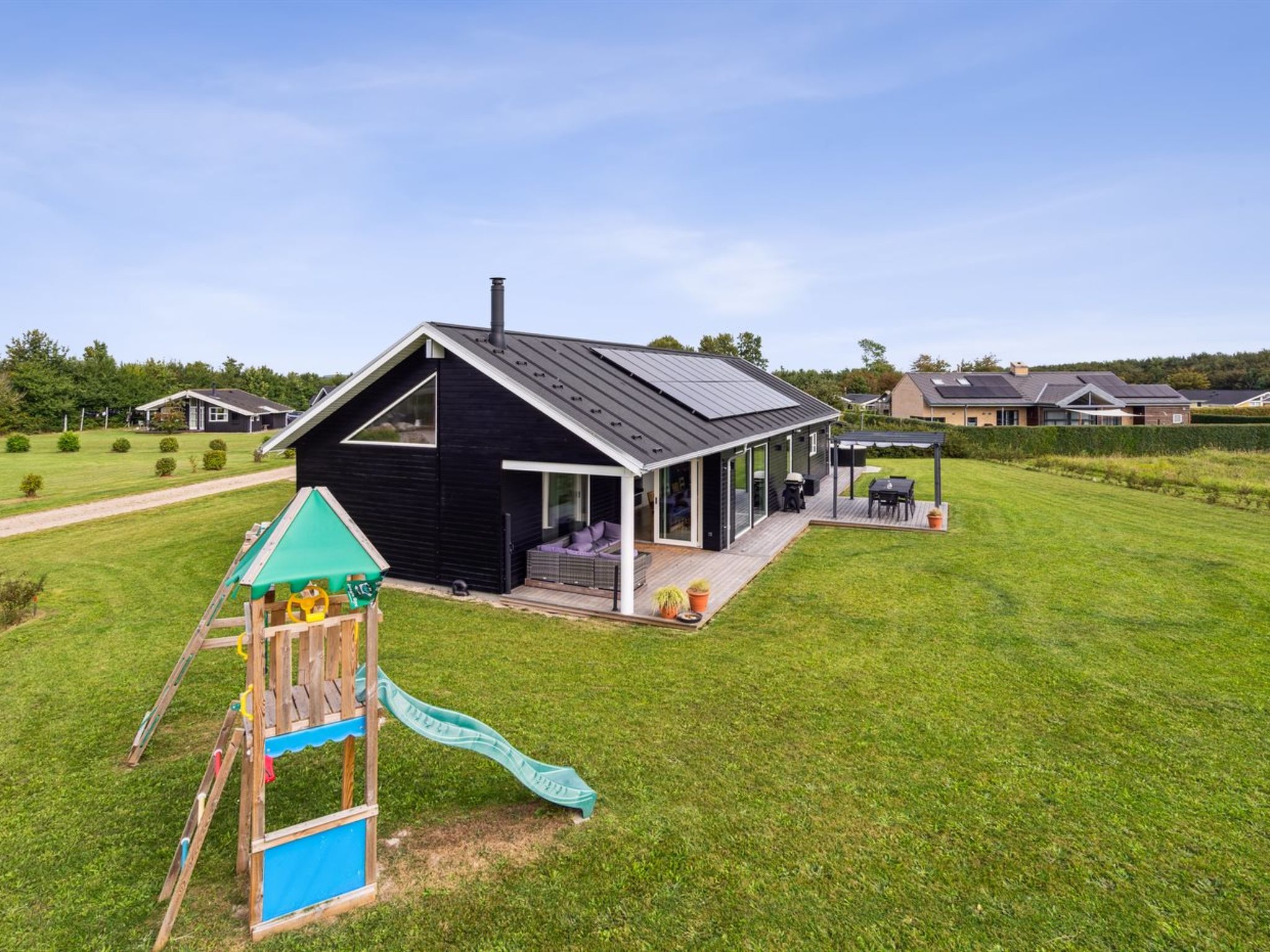 "Amdi" - 700m from the sea - Buiten