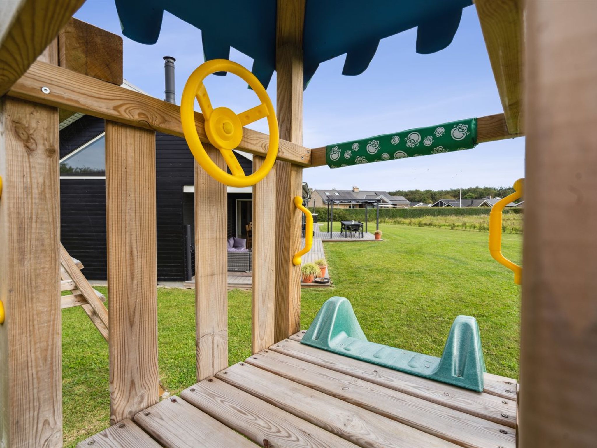 "Amdi" - 700m from the sea - Buiten
