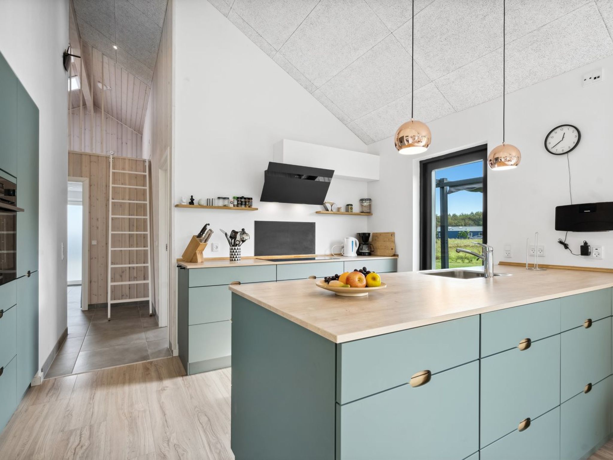 "Amdi" - 700m from the sea - Binnen