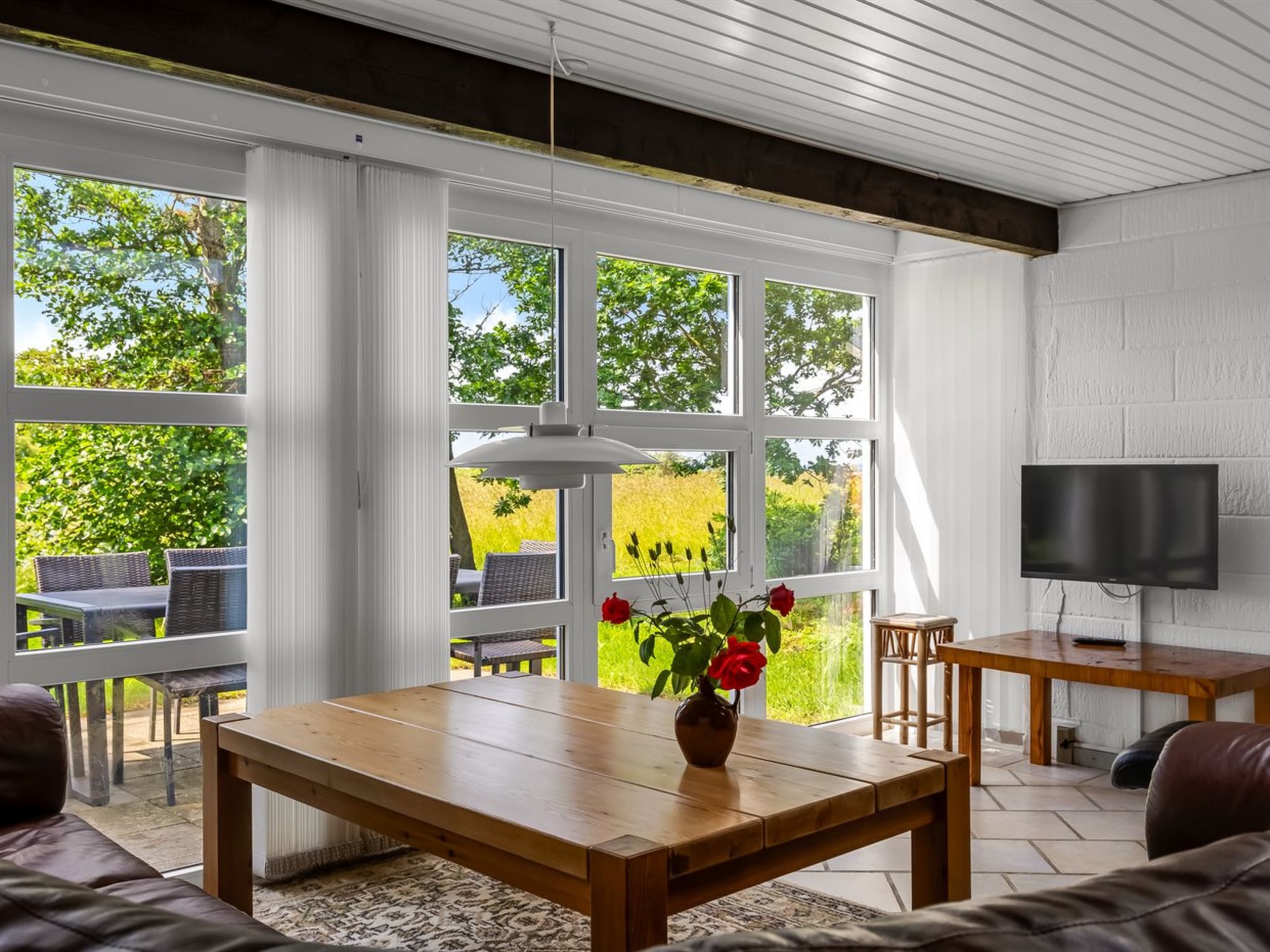 "Thara" - 100m from the sea - Binnen