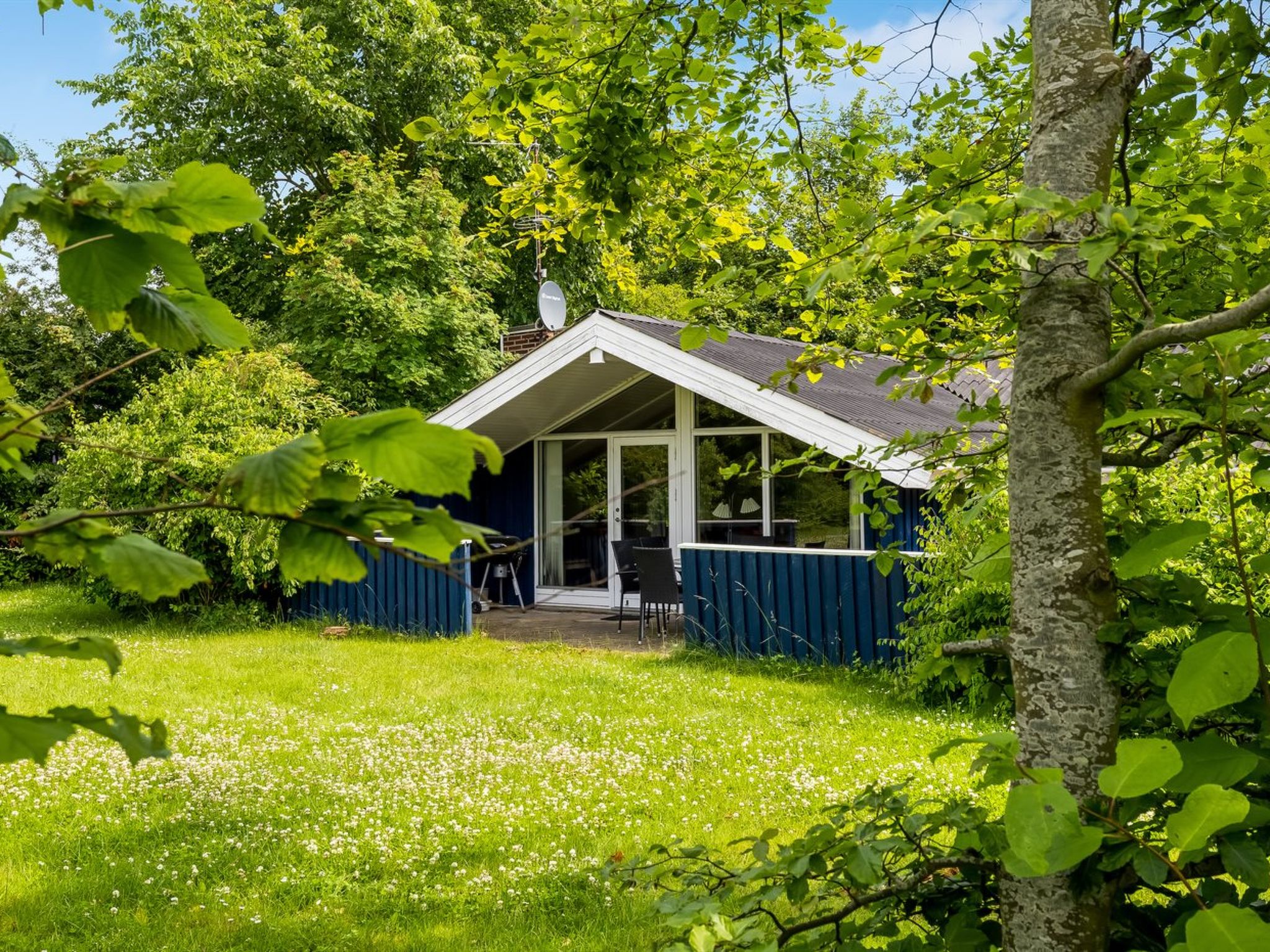 "Alrun" - 150m from the sea - Draußen