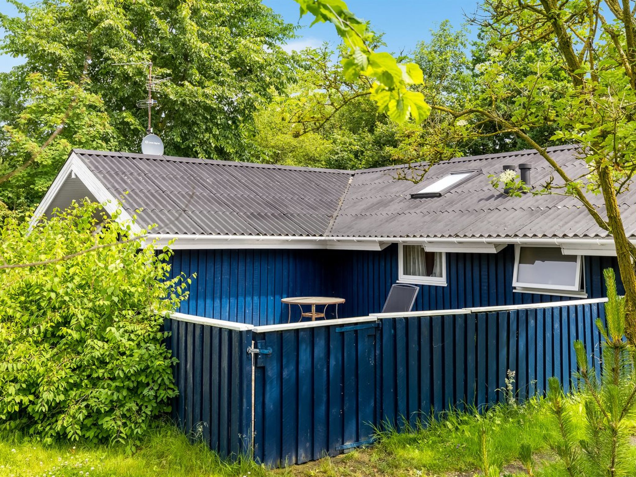 "Alrun" - 150m from the sea - Draußen