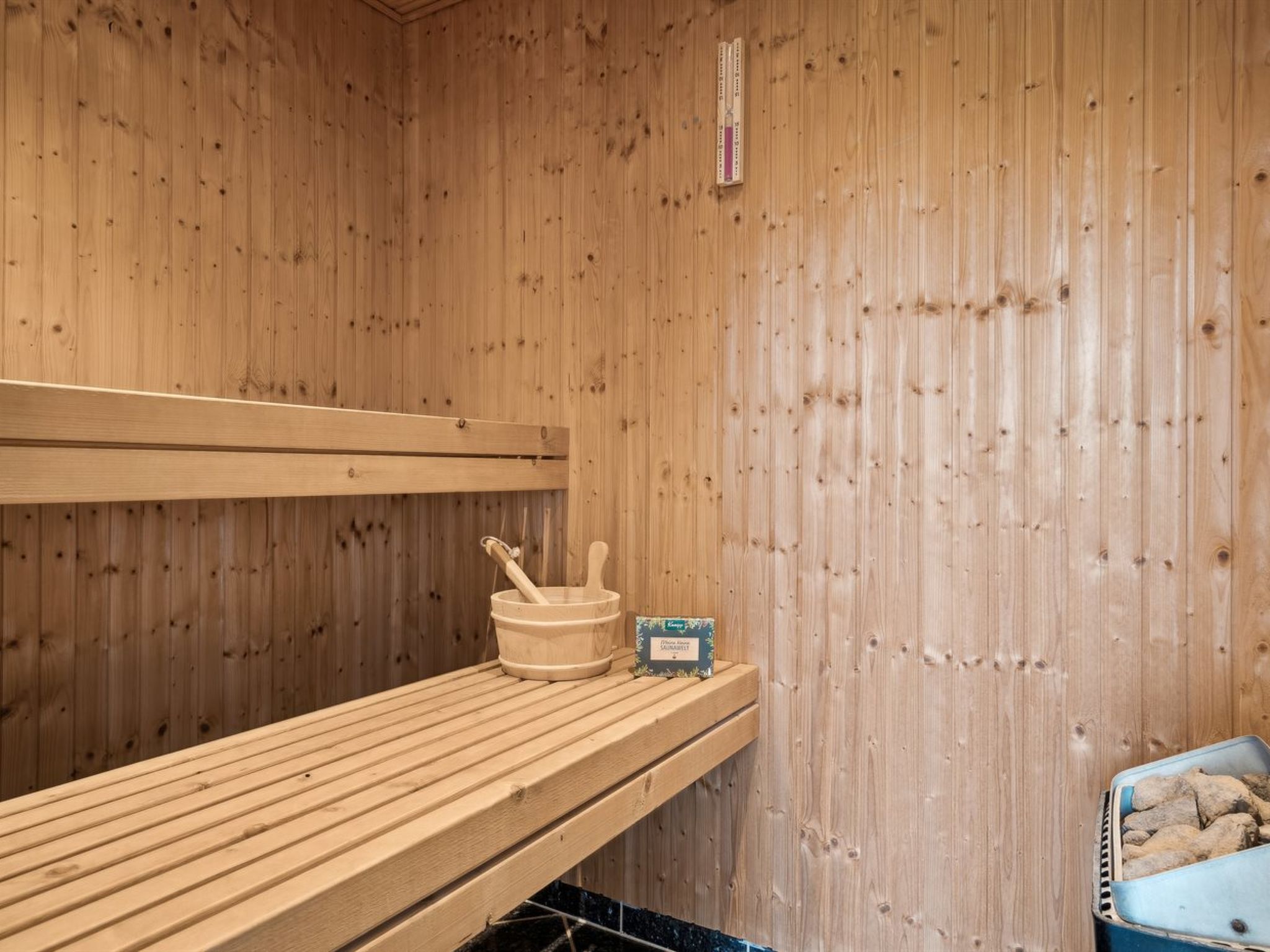"Hakan" - 900m from the sea - Drinnen