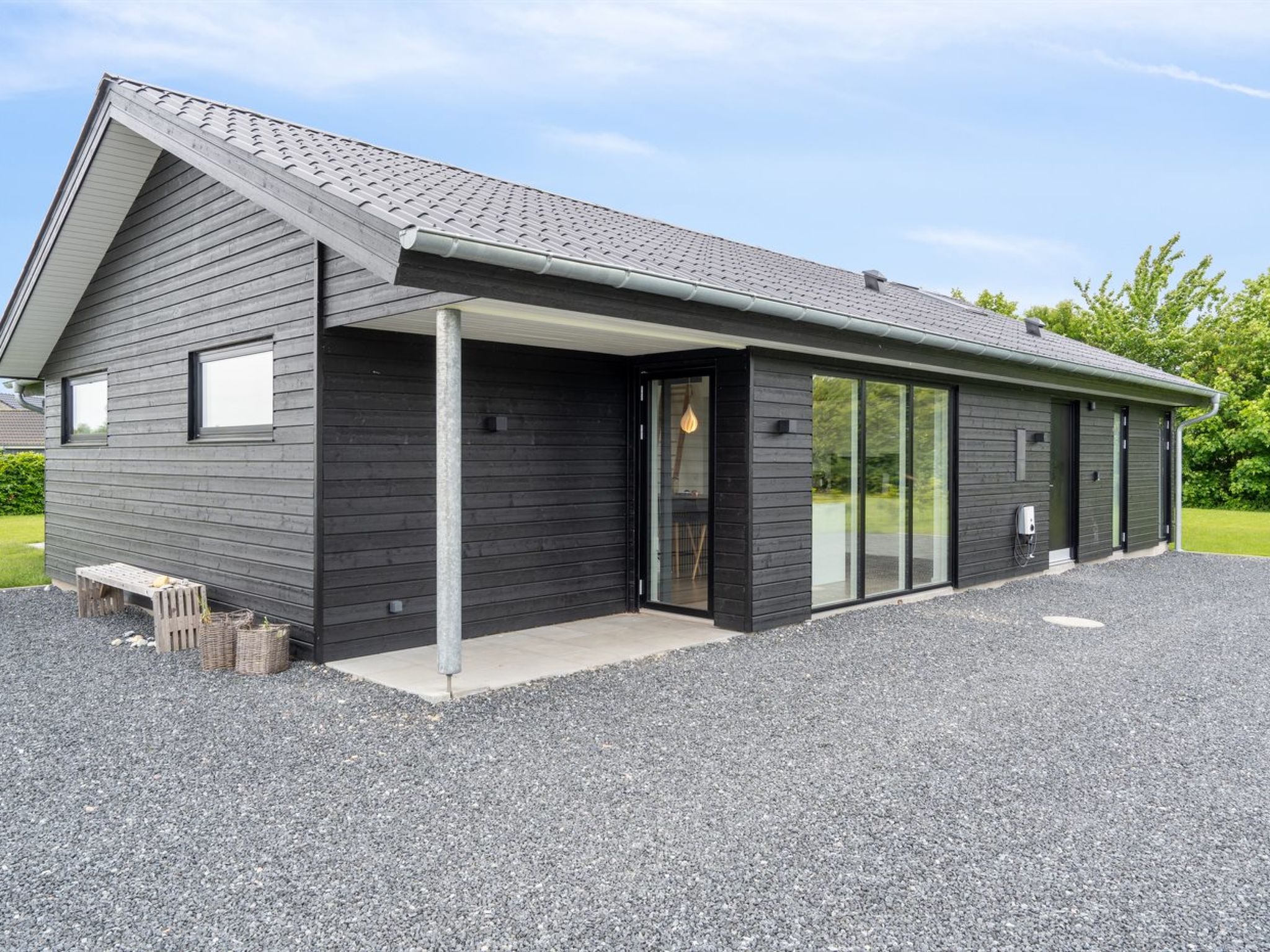 "Danika" - 650m from the sea-Buiten