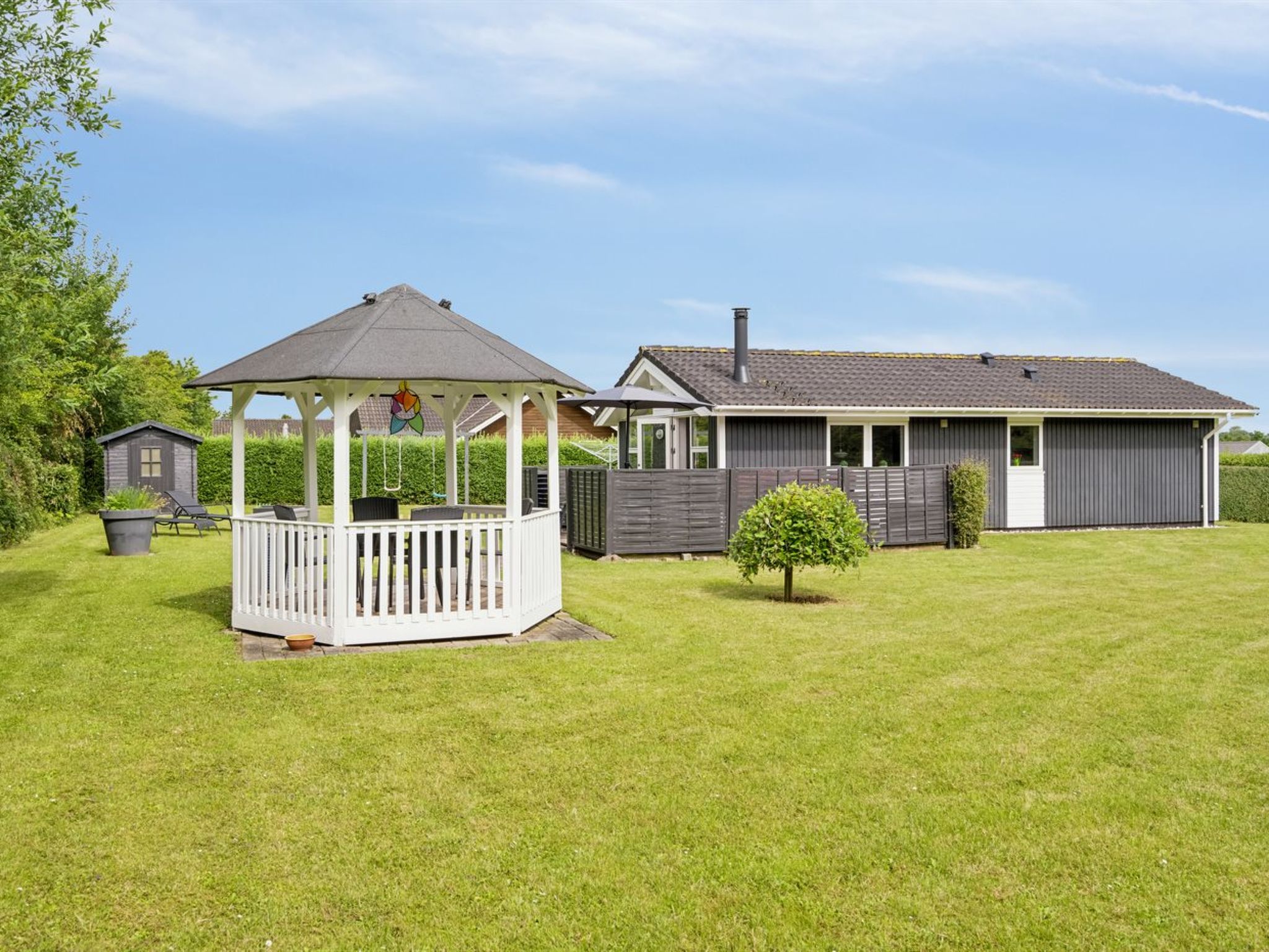"Tayana" - 700m from the sea - Outside