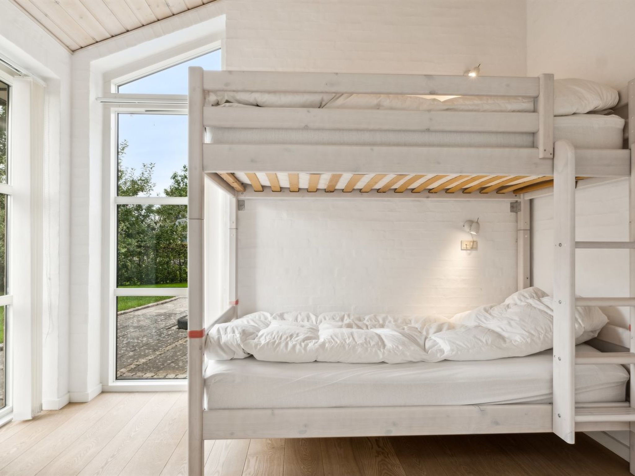 "Agneta" - 150m from the sea - Inside
