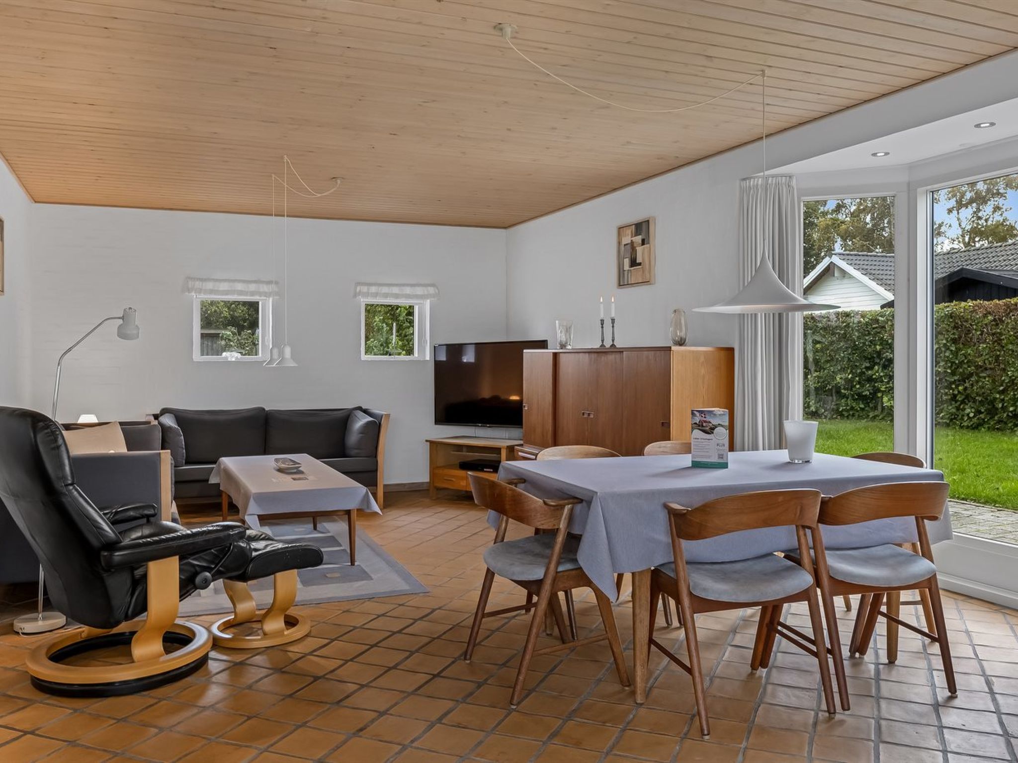 "Kalli" - 100m from the sea-Binnen