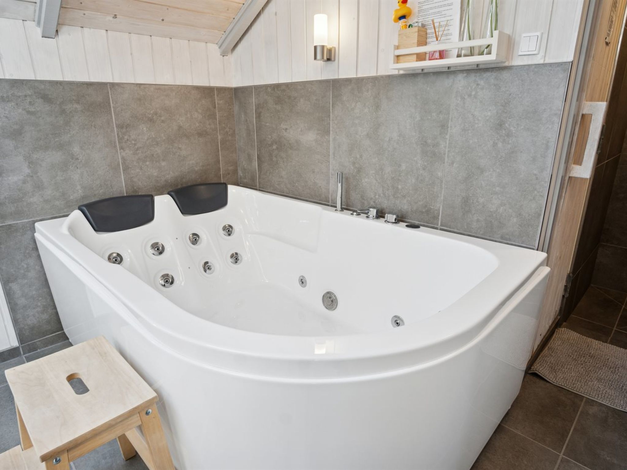 "Bessi" - 200m from the sea-Drinnen