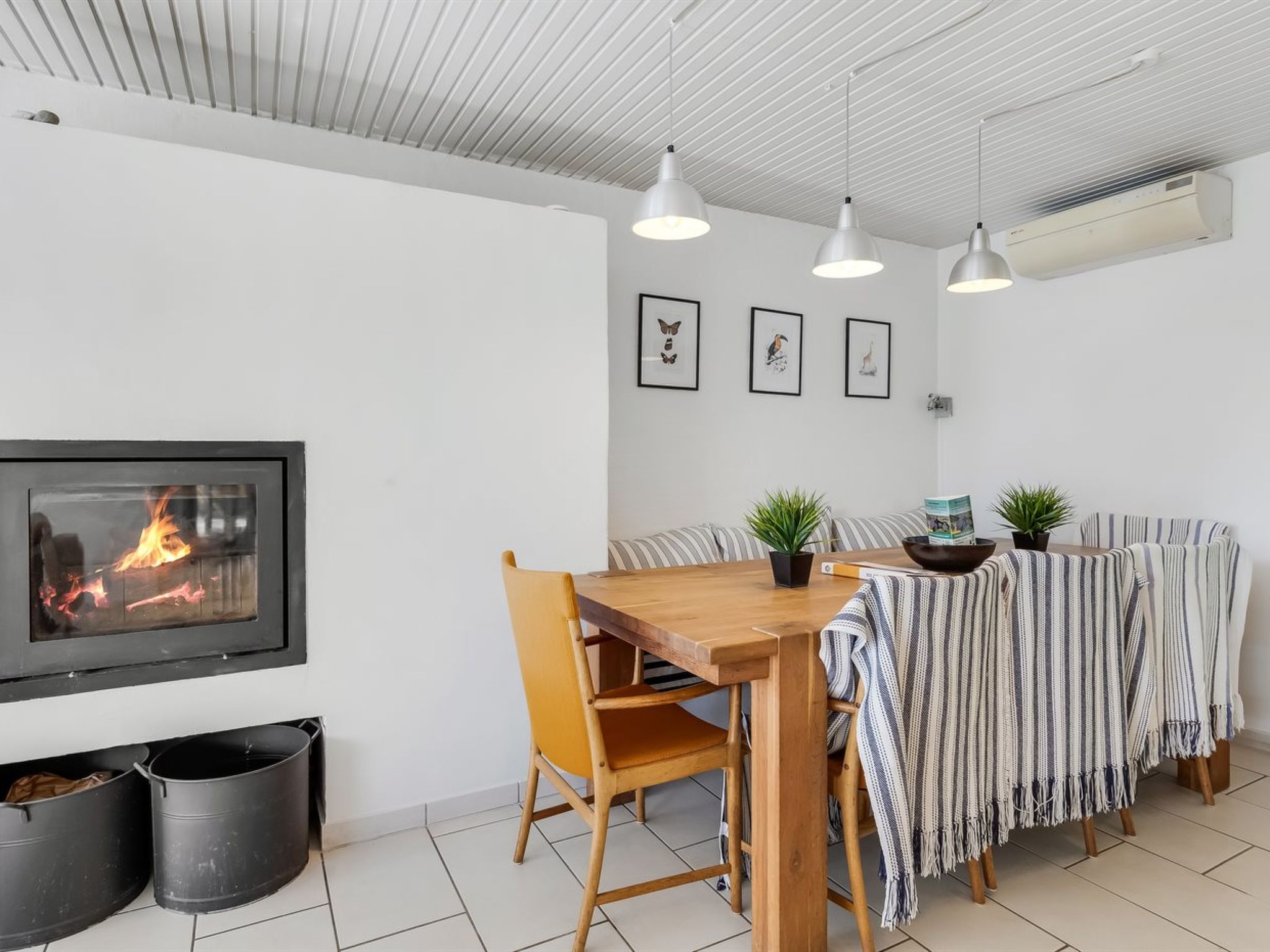 "Matild" - 250m from the sea-Drinnen