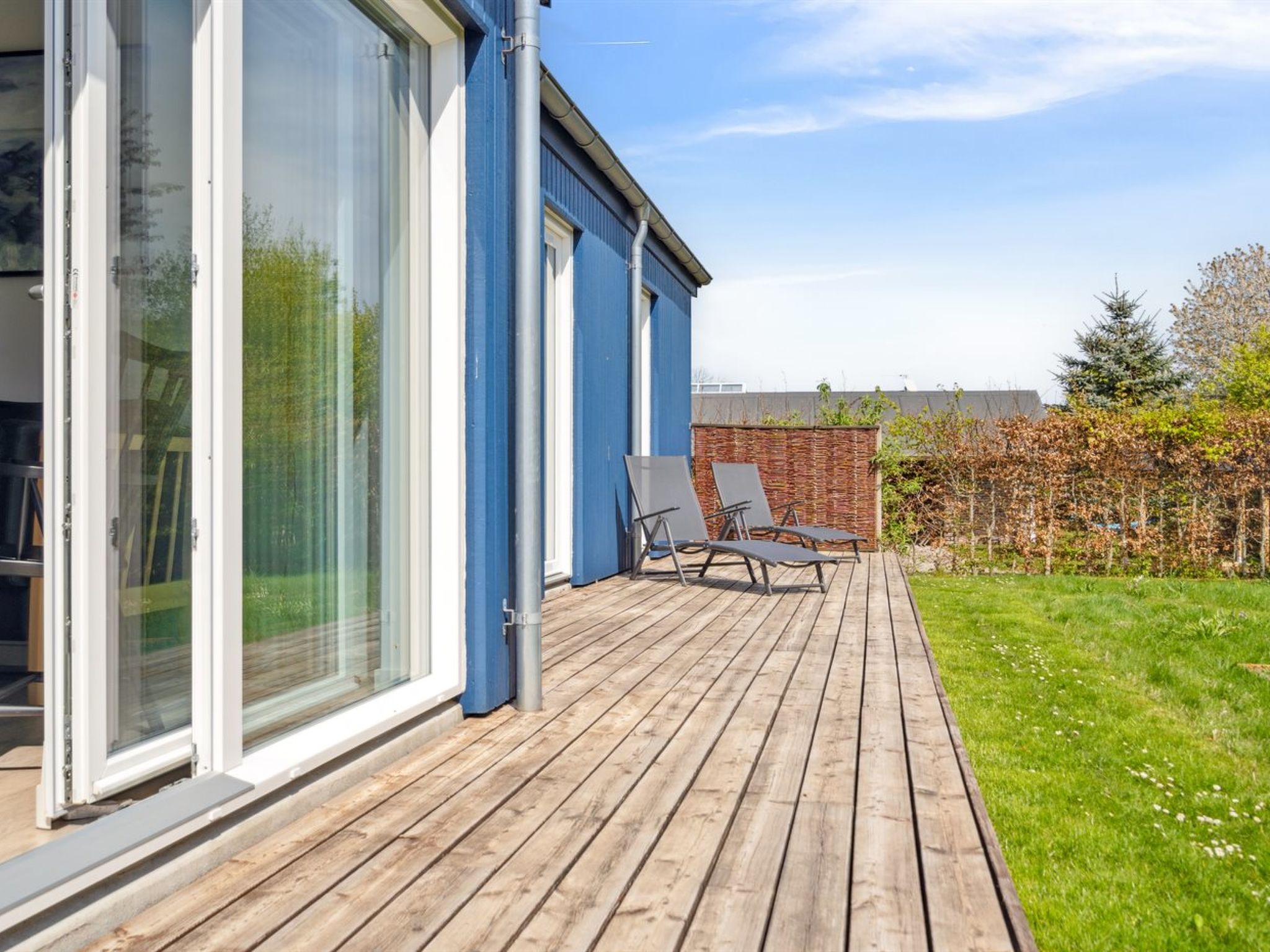 "Snari" - 700m from the sea - Outside
