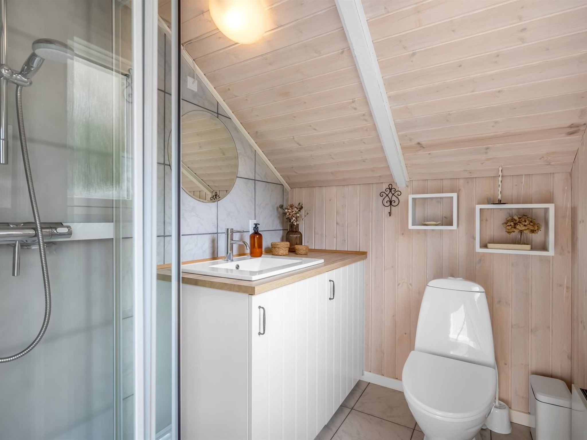 "Tara" - 450m from the sea-Drinnen