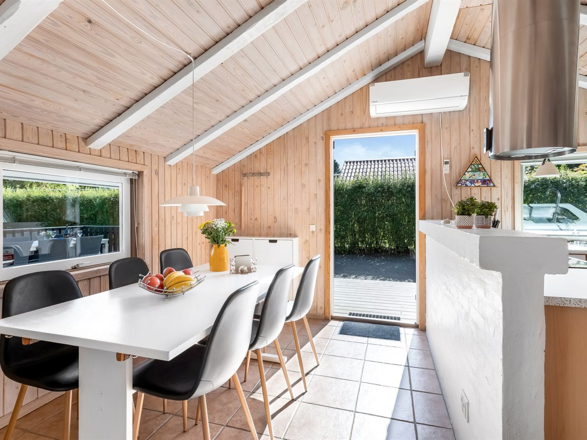"Hatem" - 500m from the sea-Drinnen