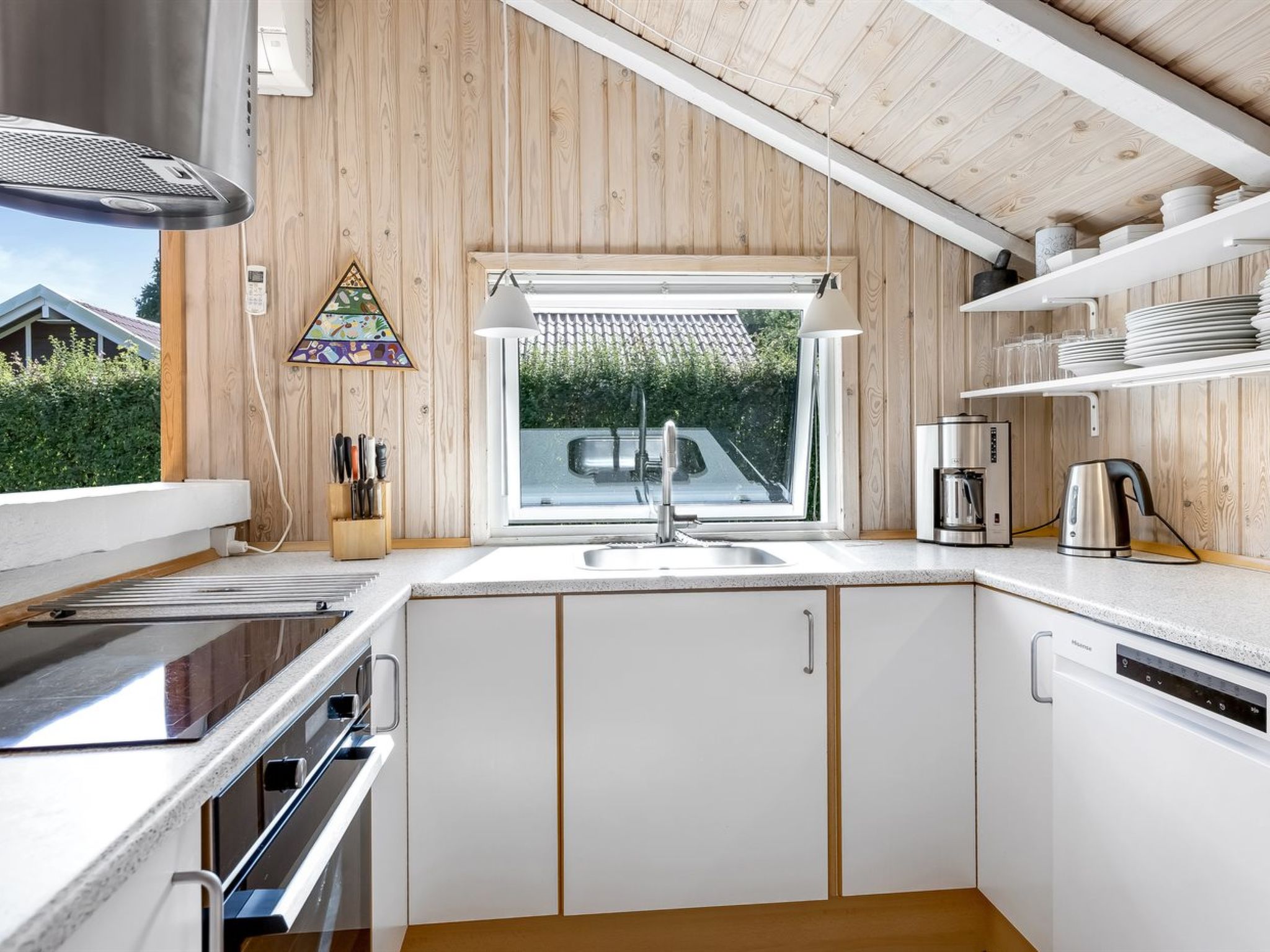 "Hatem" - 500m from the sea-Drinnen