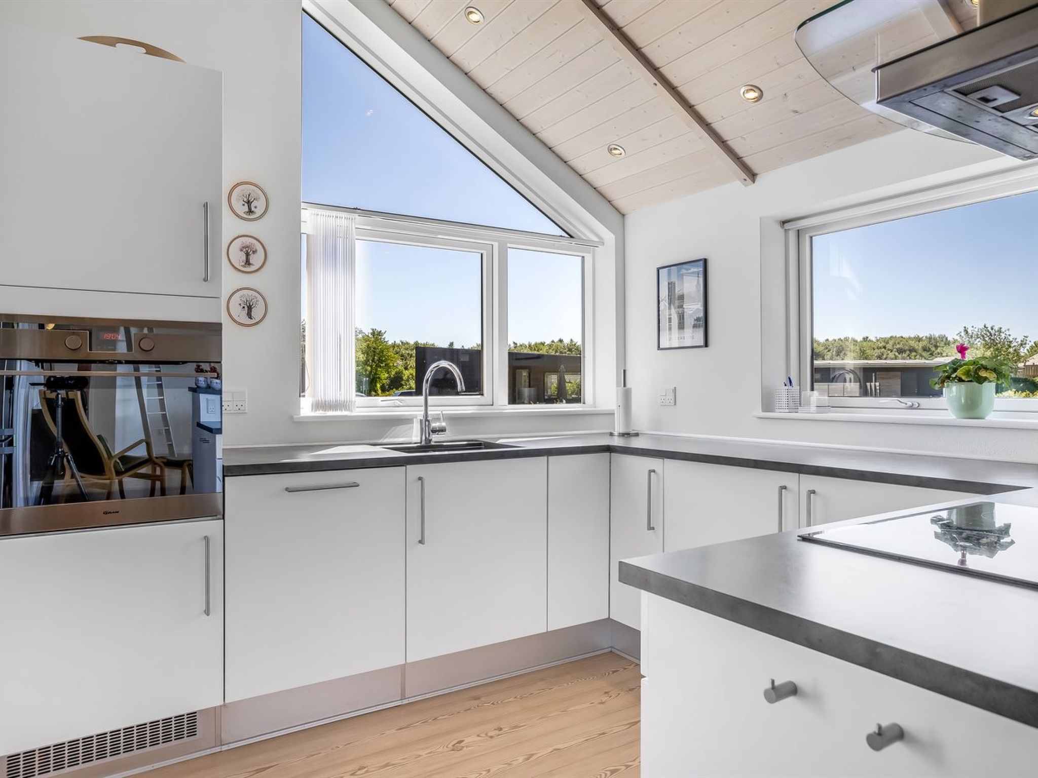 "Rosamunde" - 700m from the sea-Inside