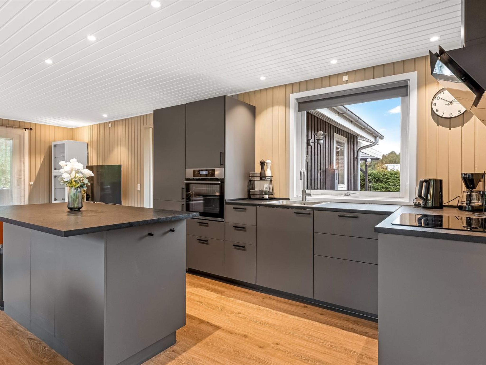 "Lymke" - 450m from the sea - Drinnen