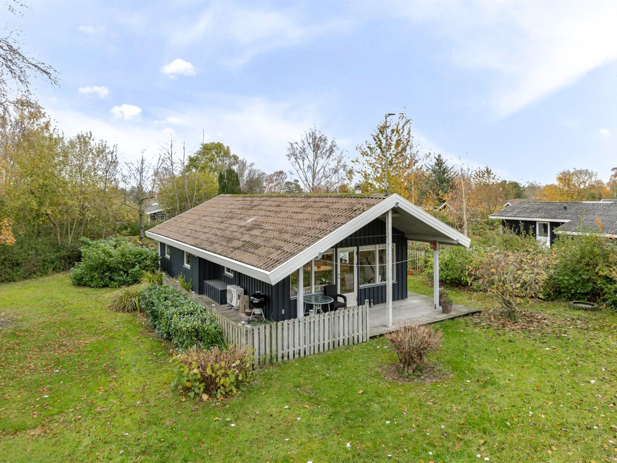 "Mika" - 300m from the sea