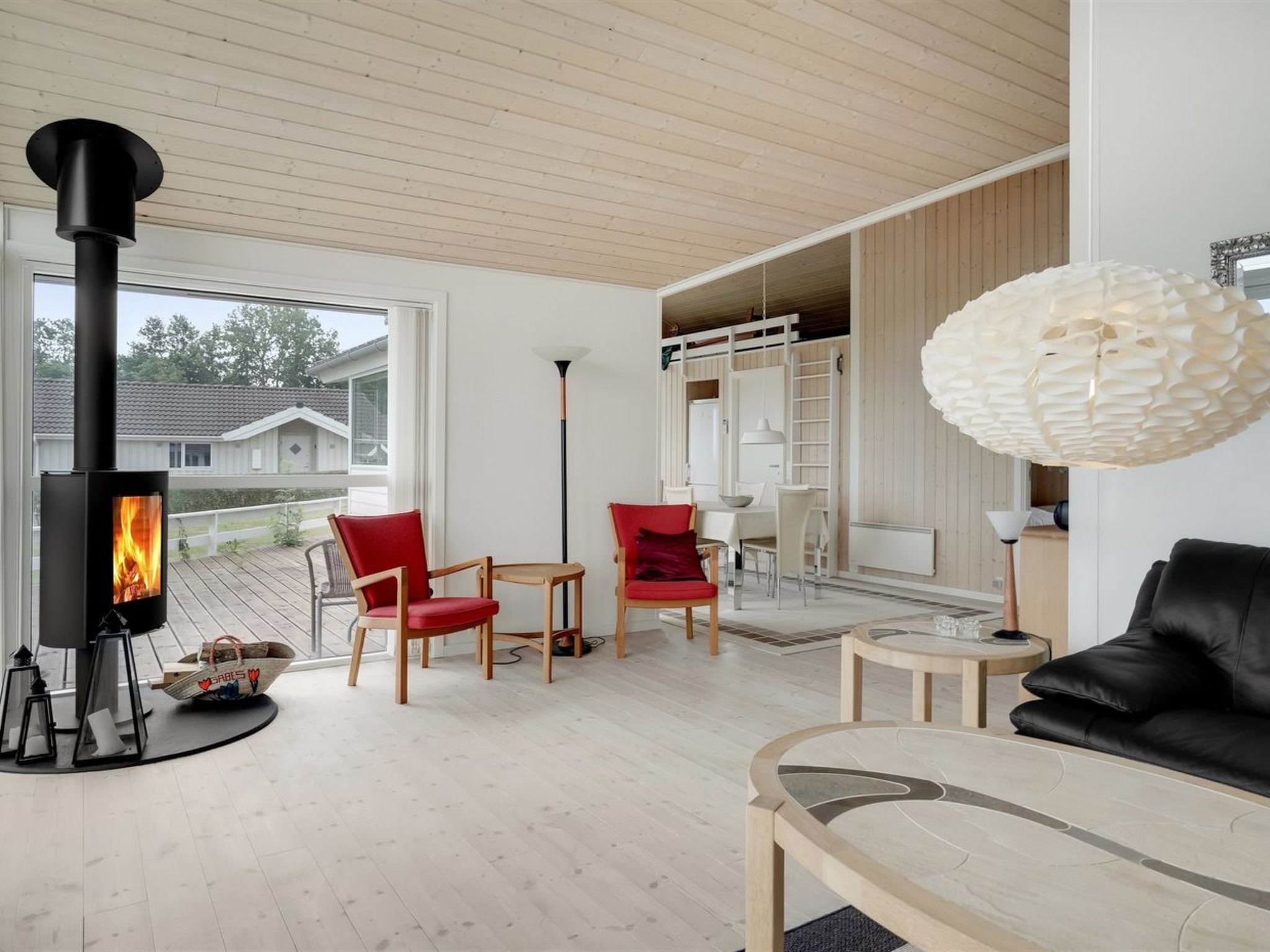 "Finn" - 100m from the sea-Binnen