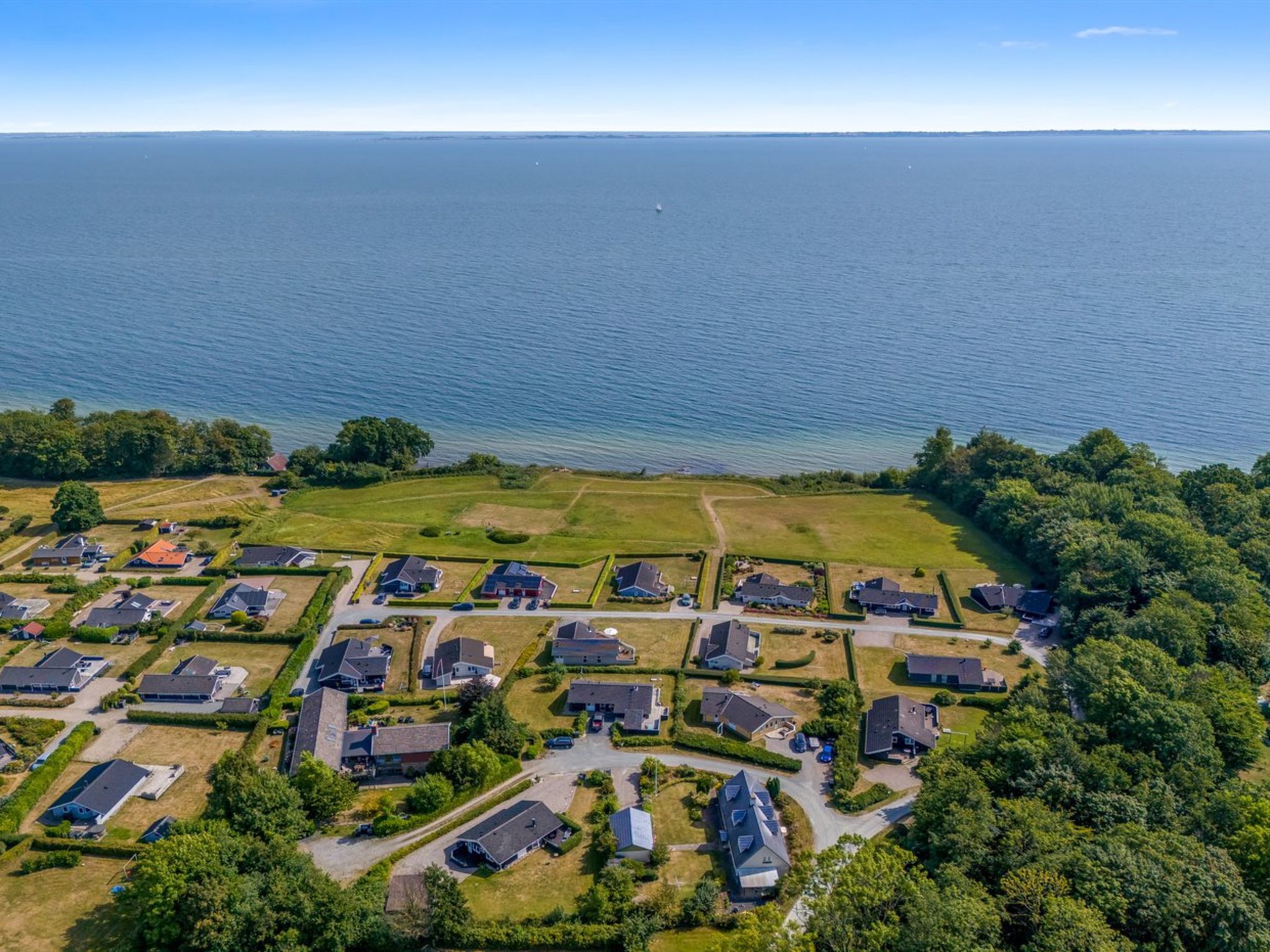 "Finn" - 100m from the sea - Buiten