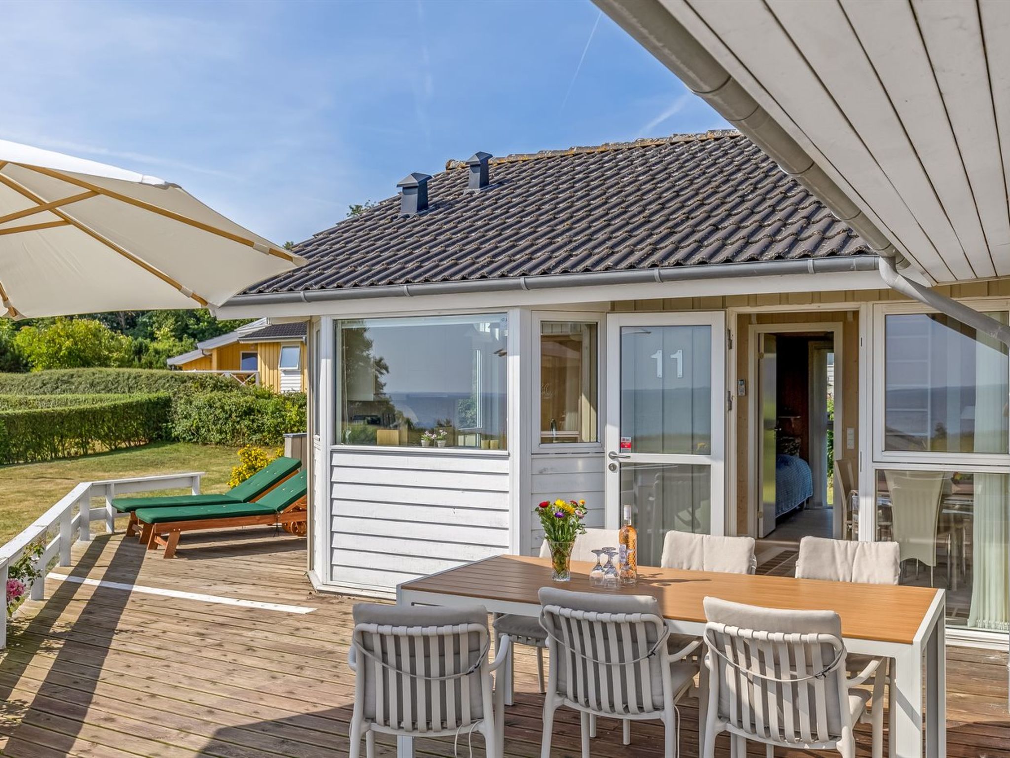 "Finn" - 100m from the sea - Buiten