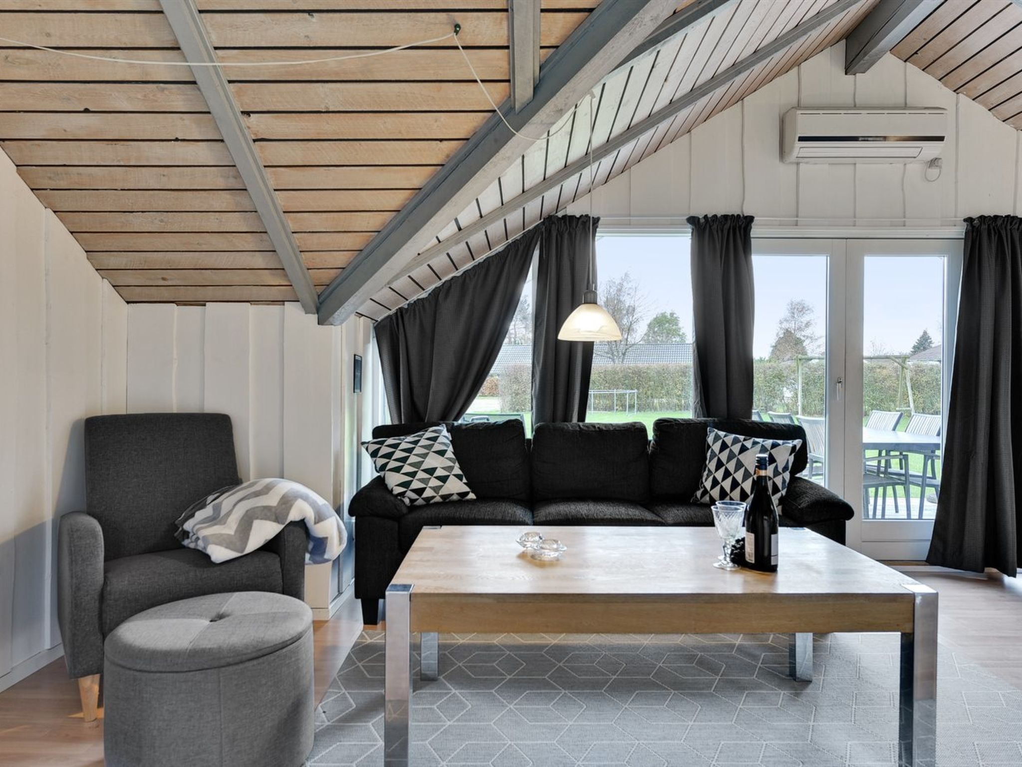 "Anneke" - 500m from the sea - Binnen